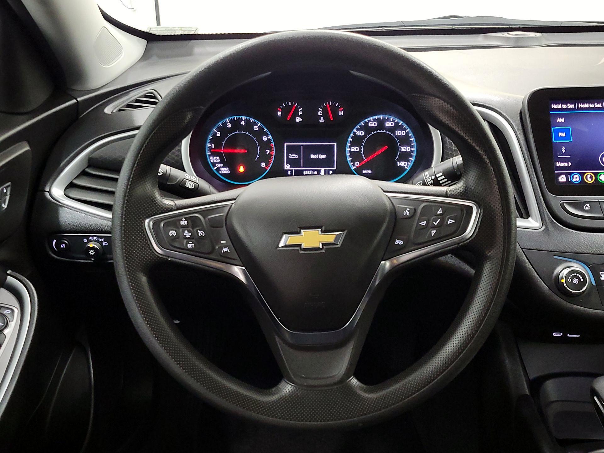 Thumbnail: 2024 Chevrolet Malibu - 10