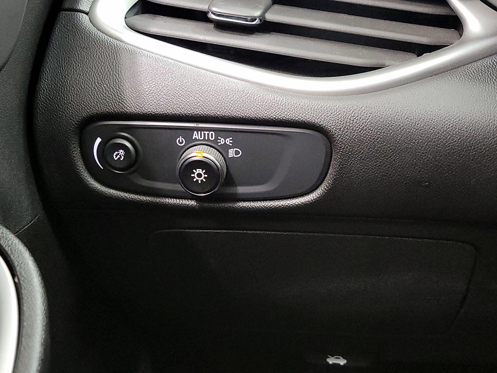 2024 Chevrolet Malibu 1LS - Photo 14