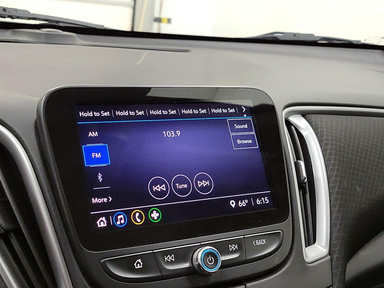 2024 Chevrolet Malibu 1LS - Photo 16