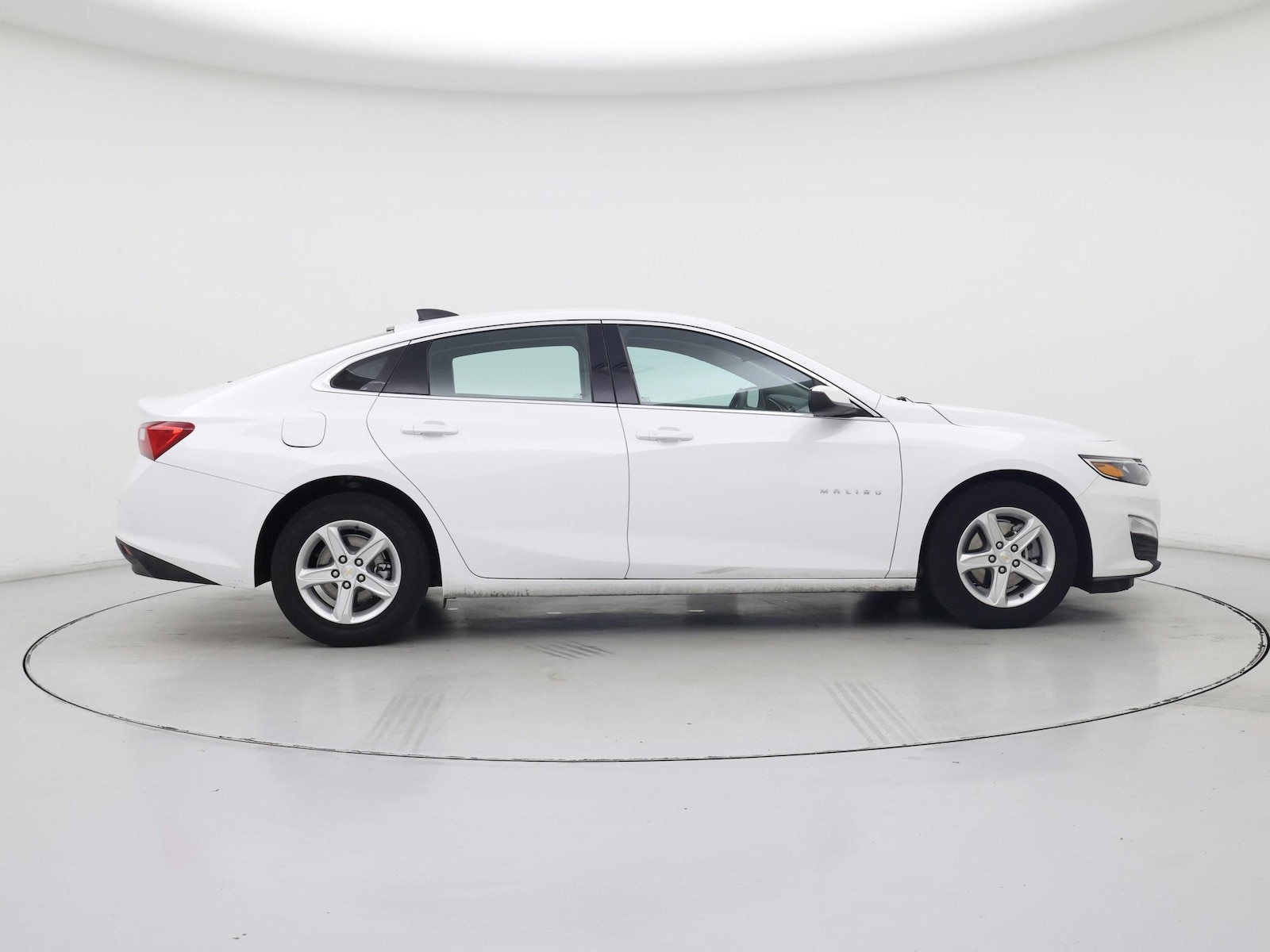 2024 Chevrolet Malibu 1LS - Photo 8