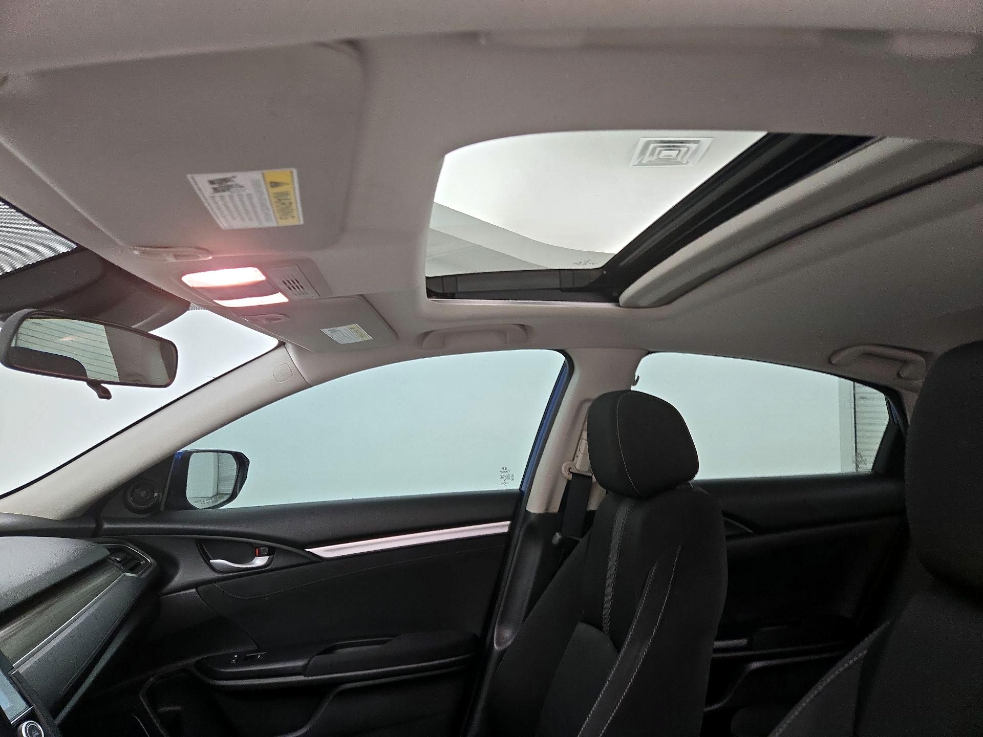 Thumbnail: 2019 Honda Civic - 19