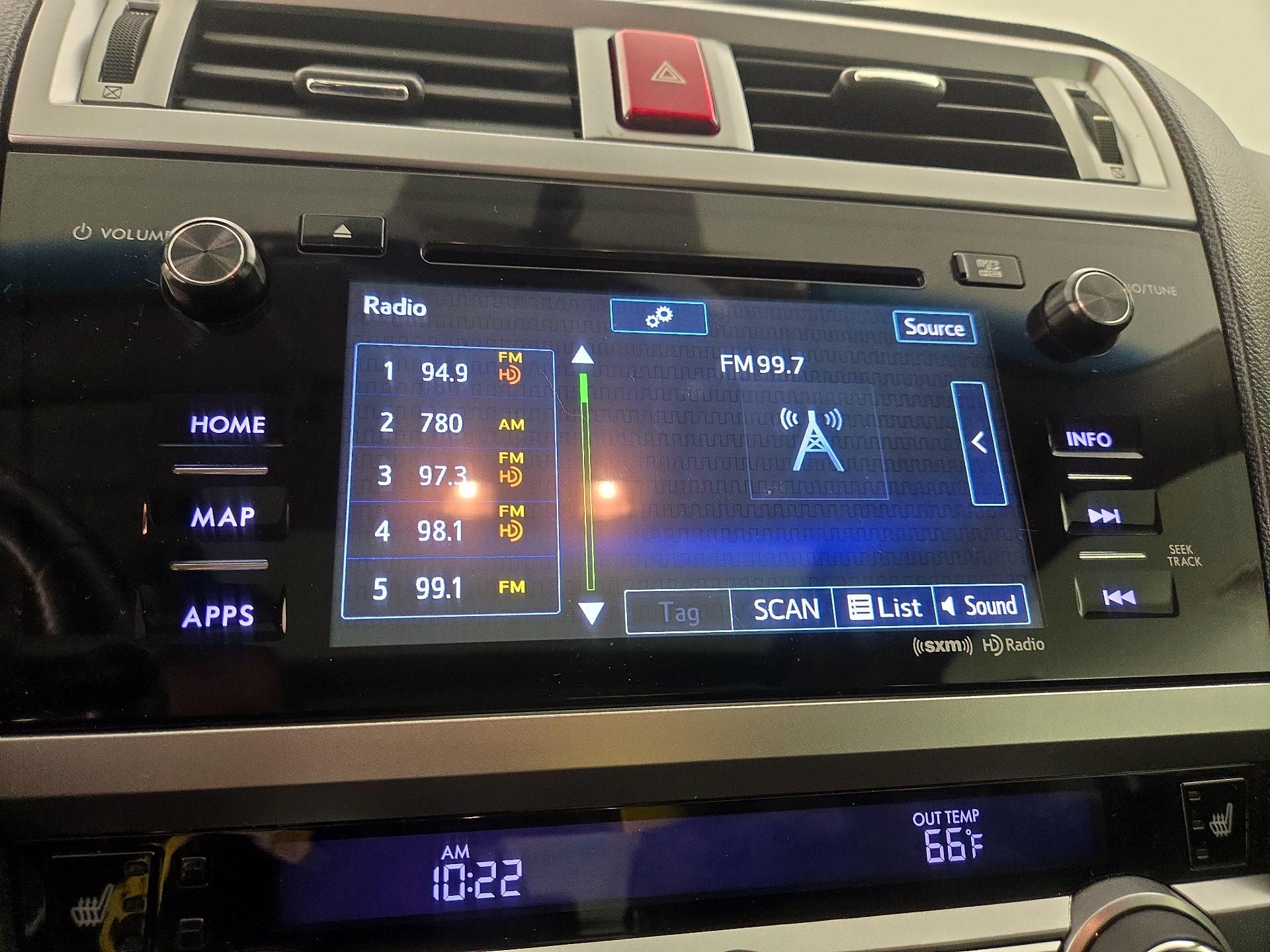 Thumbnail: 2016 Subaru Legacy - 16