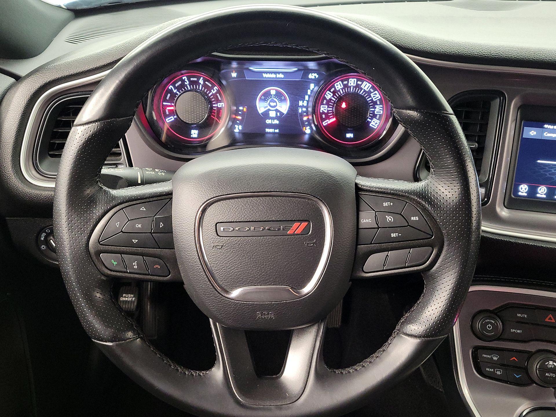 Thumbnail: 2022 Dodge Challenger - 10