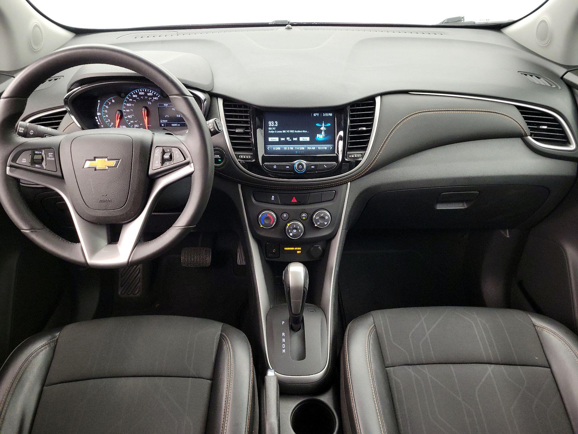 Thumbnail: 2017 Chevrolet Trax - 9