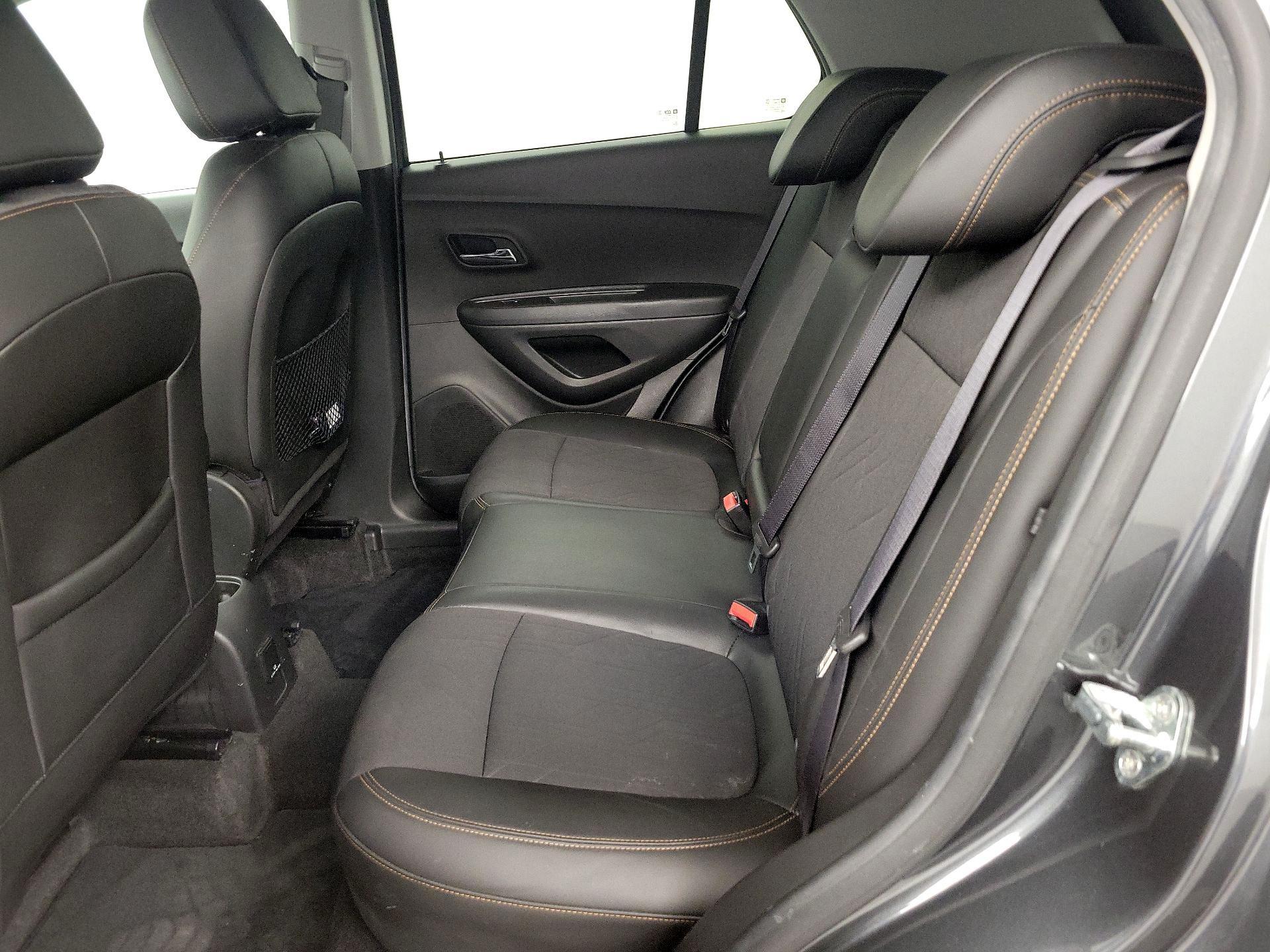 Thumbnail: 2017 Chevrolet Trax - 19