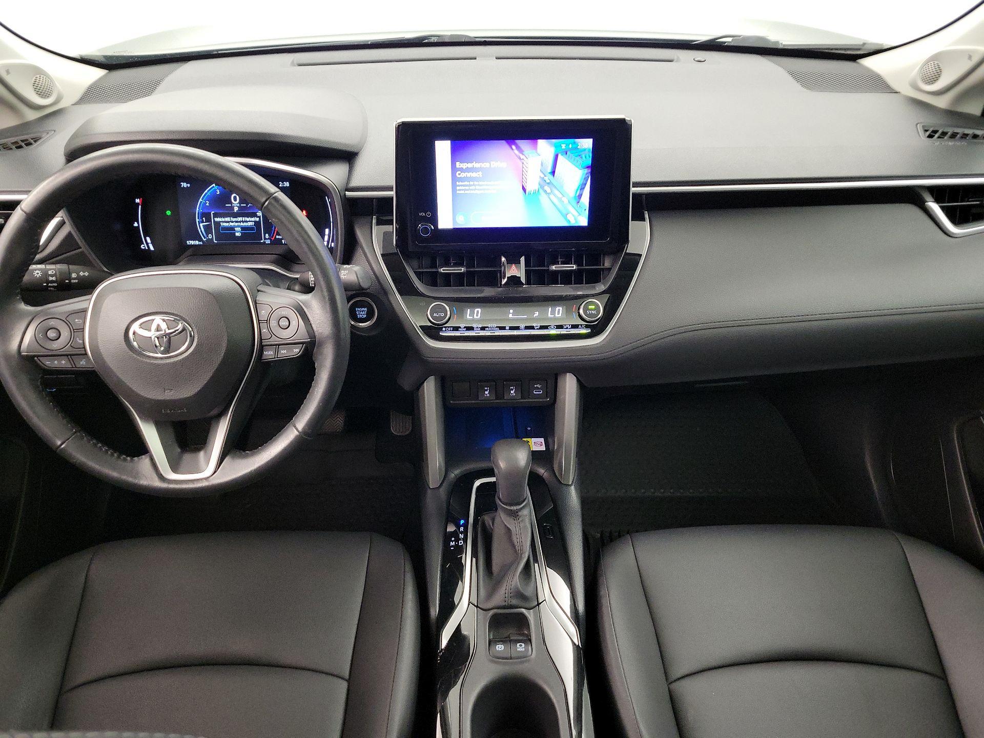 Thumbnail: 2023 Toyota Corolla Cross - 9