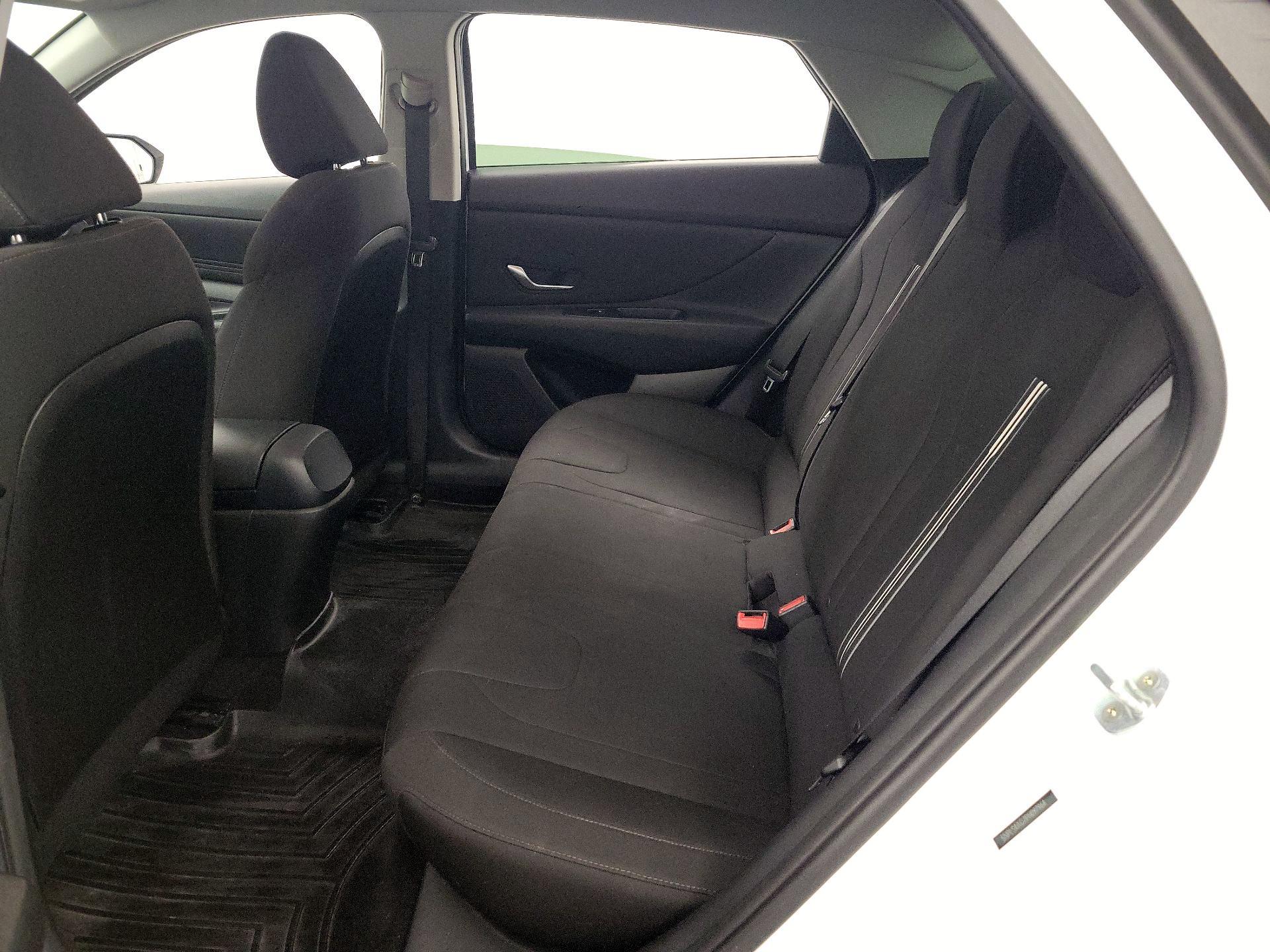 Thumbnail: 2023 Hyundai Elantra - 20