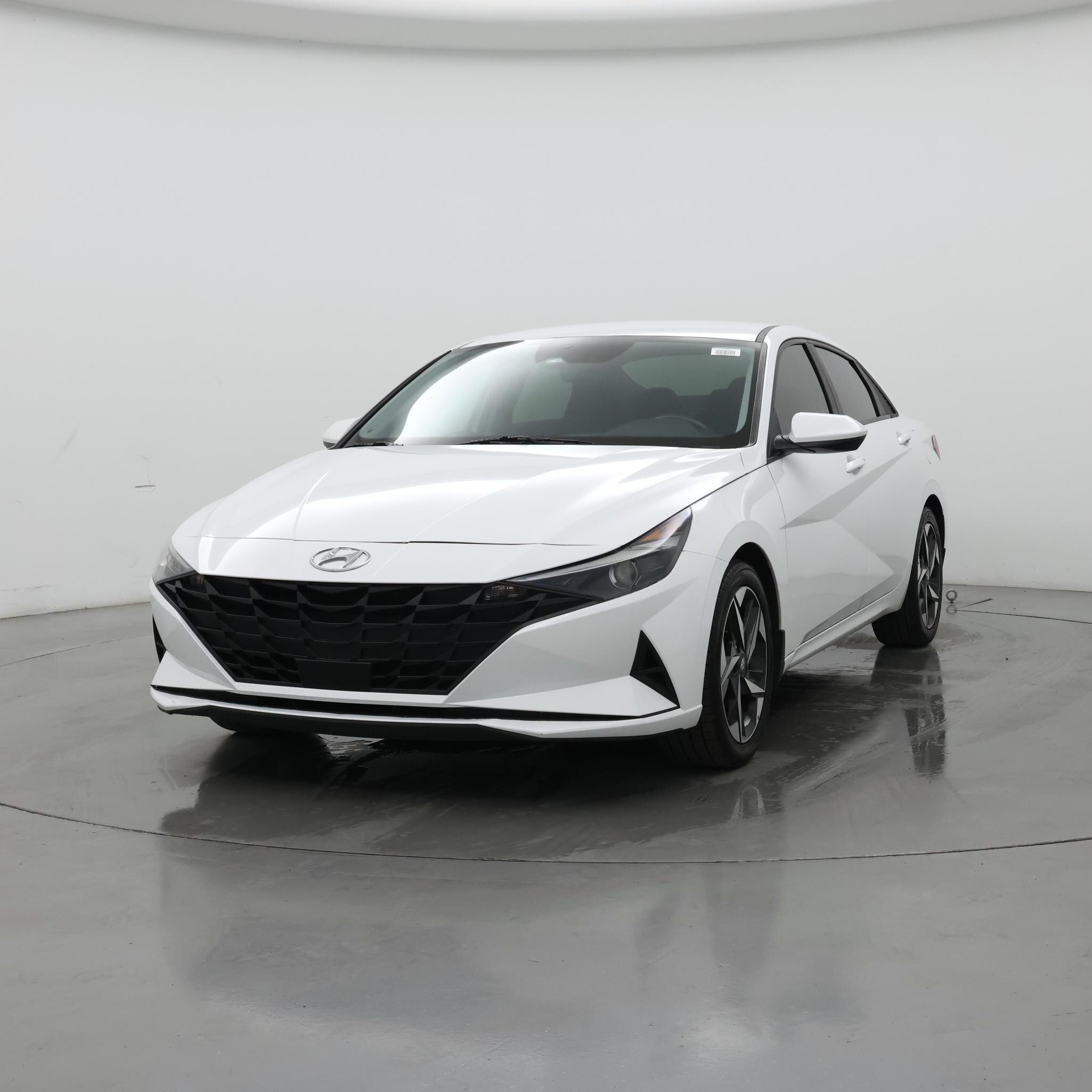 Thumbnail: 2023 Hyundai Elantra - 4