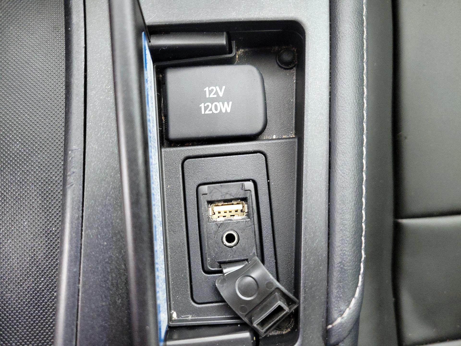 Thumbnail: 2015 Lexus CT - 17