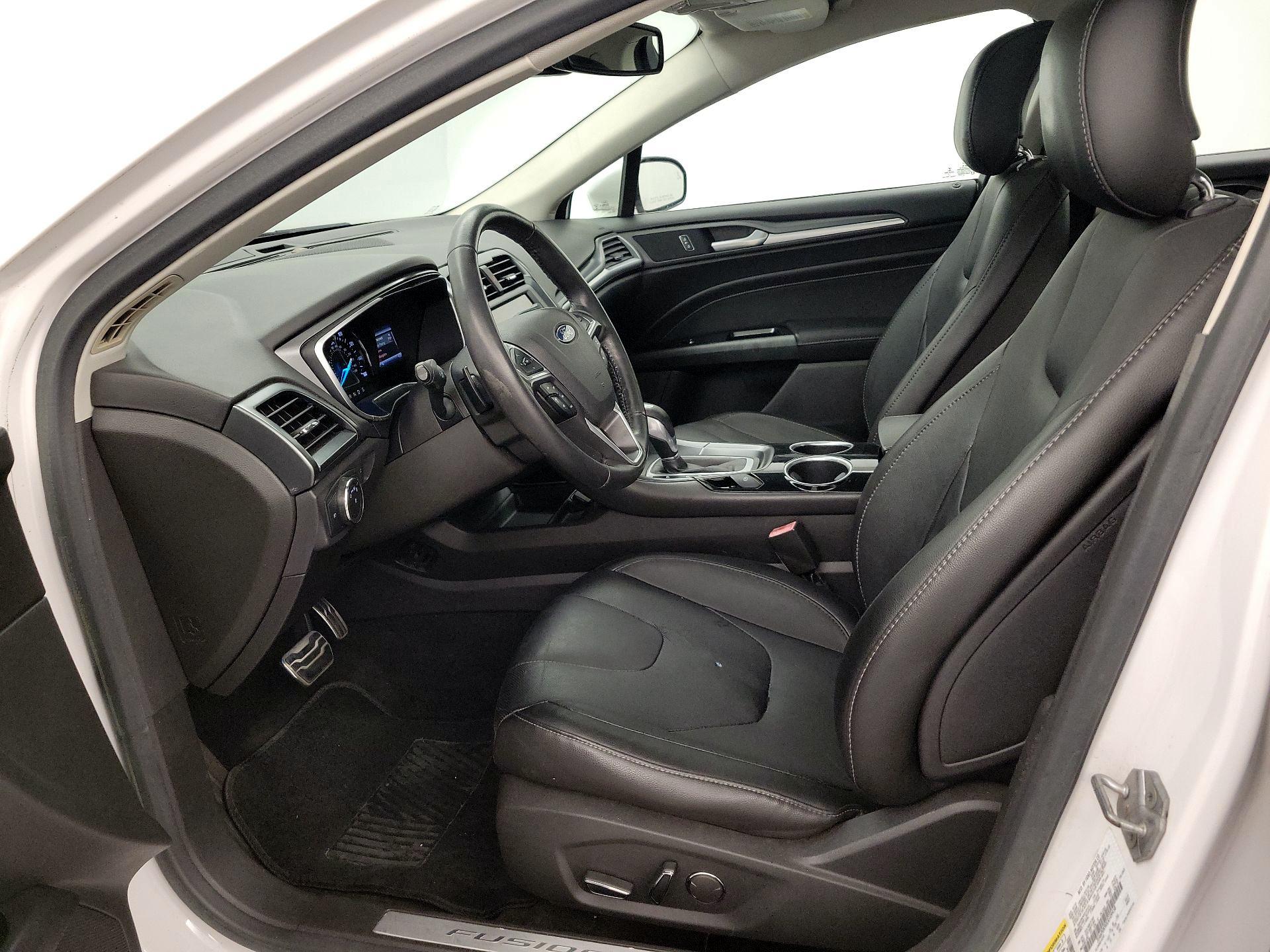 Thumbnail: 2014 Ford Fusion - 11