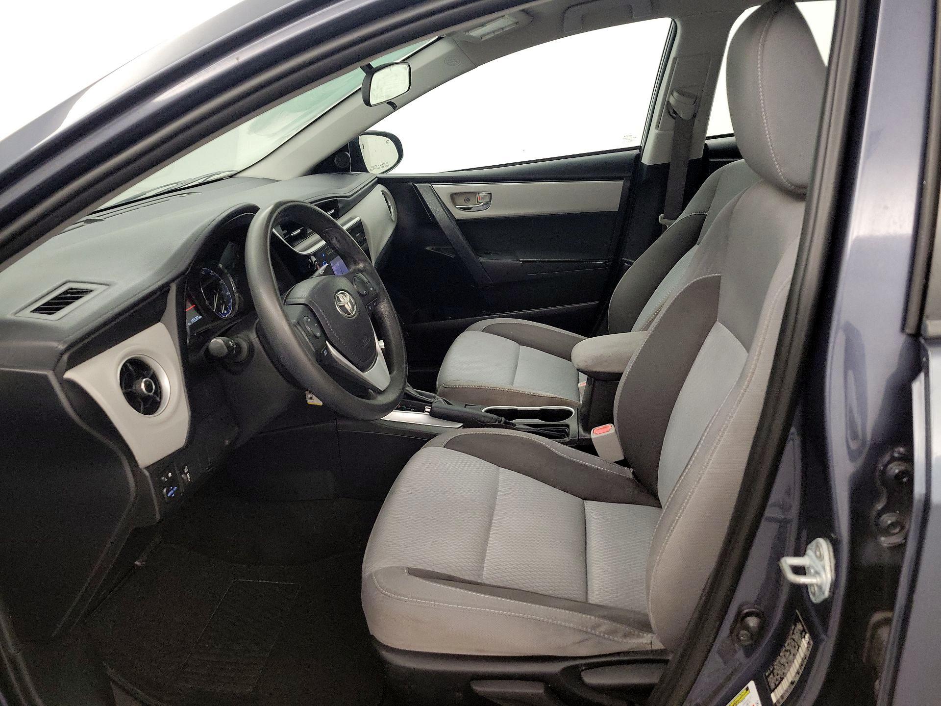 Thumbnail: 2017 Toyota Corolla - 11