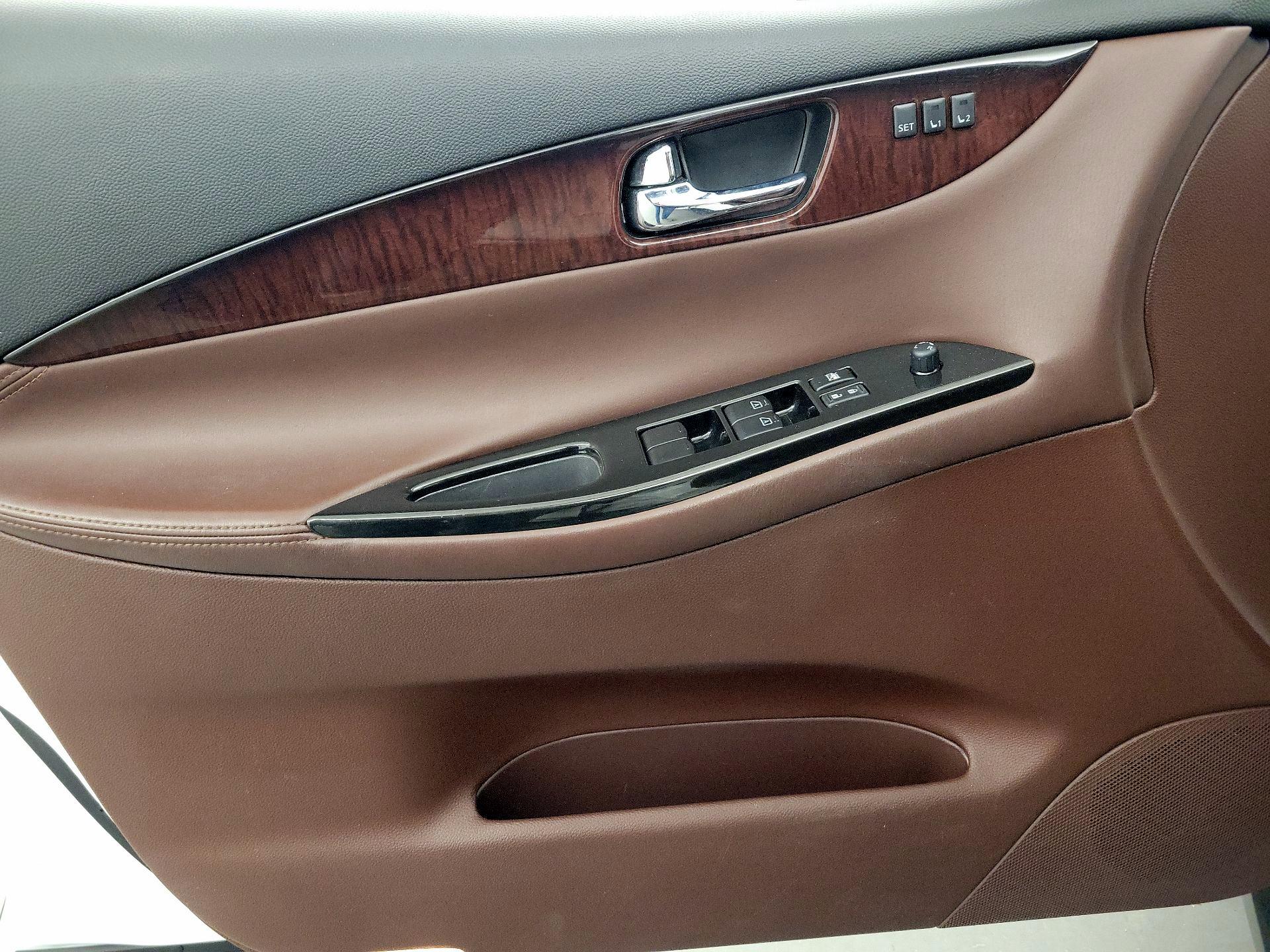 Thumbnail: 2016 INFINITI QX50 - 12