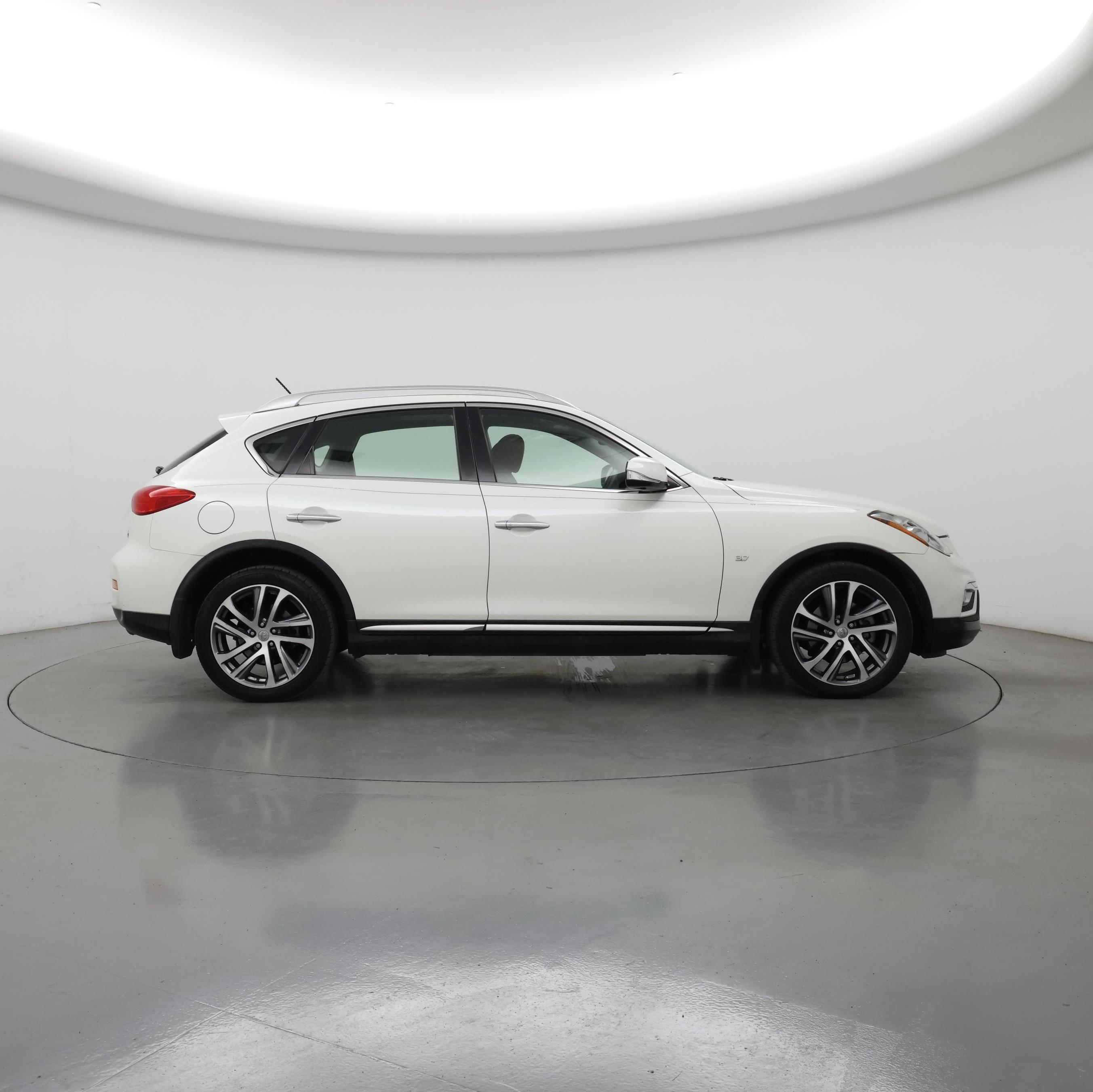 Thumbnail: 2016 INFINITI QX50 - 7