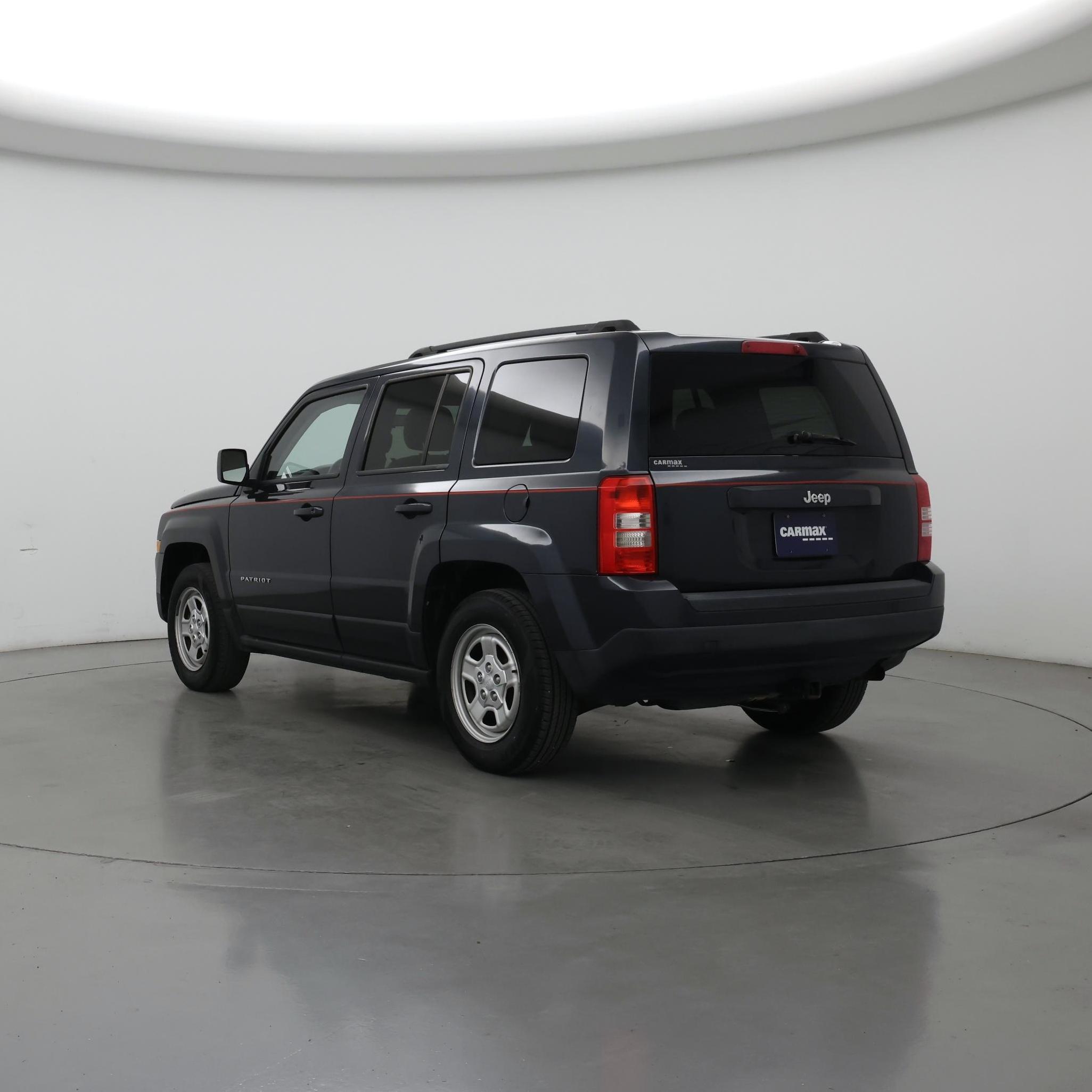 Thumbnail: 2015 Jeep Patriot - 2