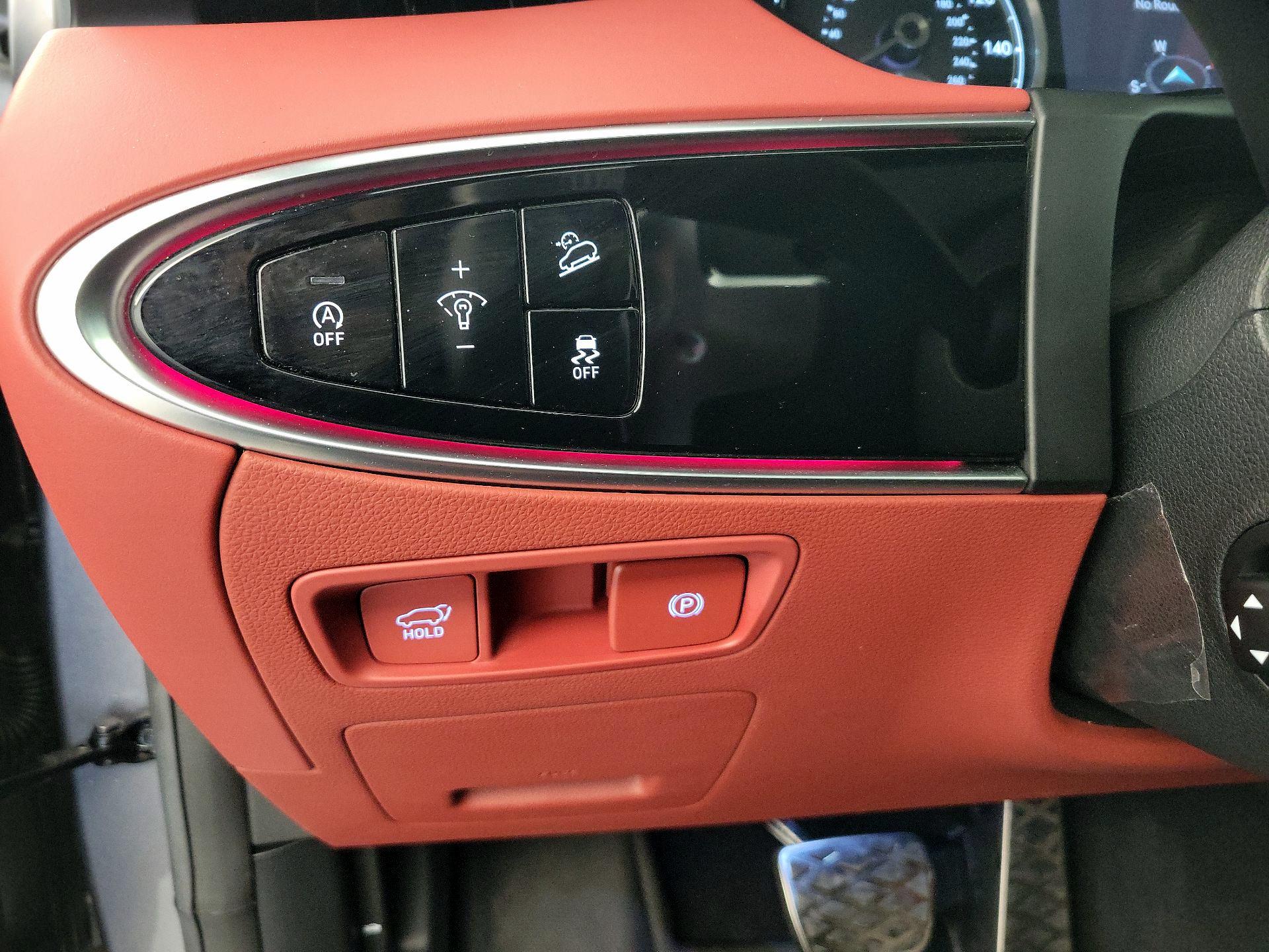 Thumbnail: 2022 Genesis GV70 - 13