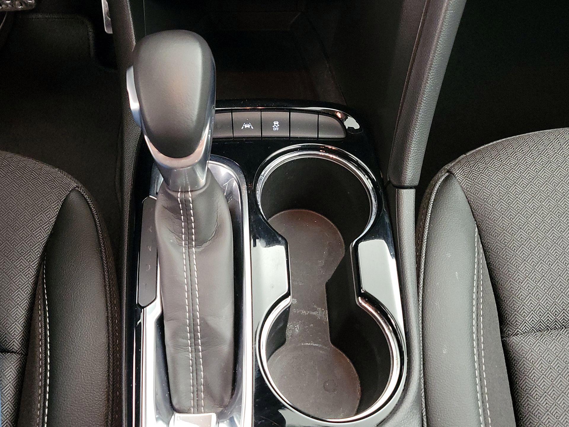 Thumbnail: 2023 Buick Encore GX - 17