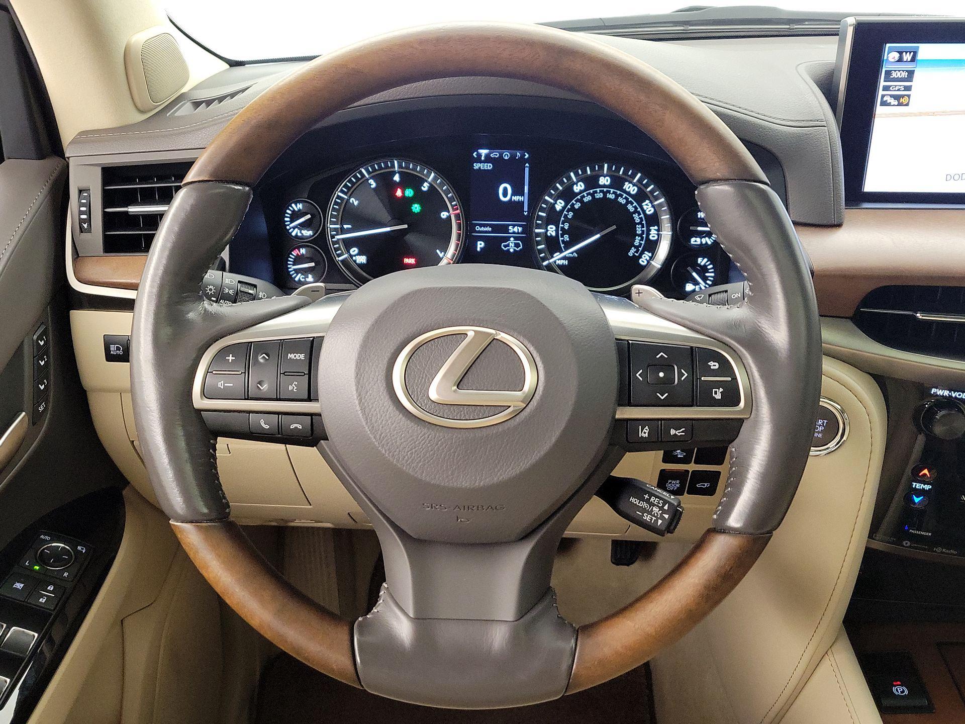 Thumbnail: 2018 Lexus LX - 10