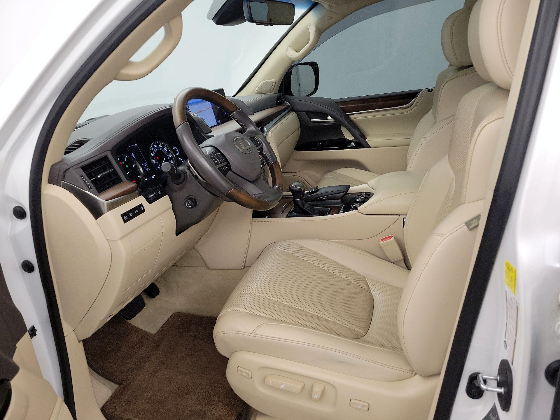 Thumbnail: 2018 Lexus LX - 11