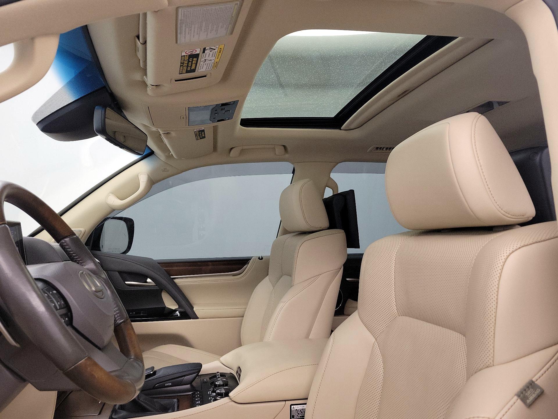 Thumbnail: 2018 Lexus LX - 12