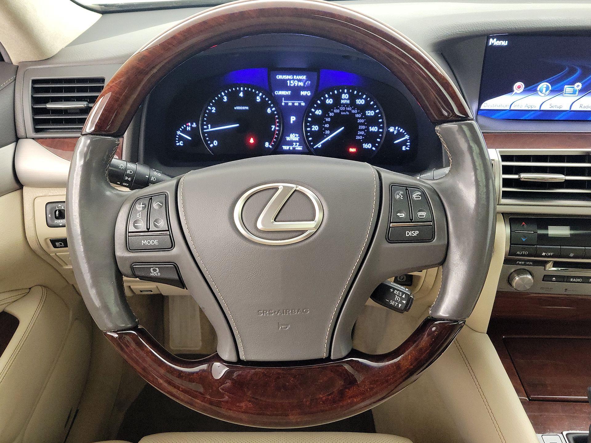 Thumbnail: 2014 Lexus LS - 10