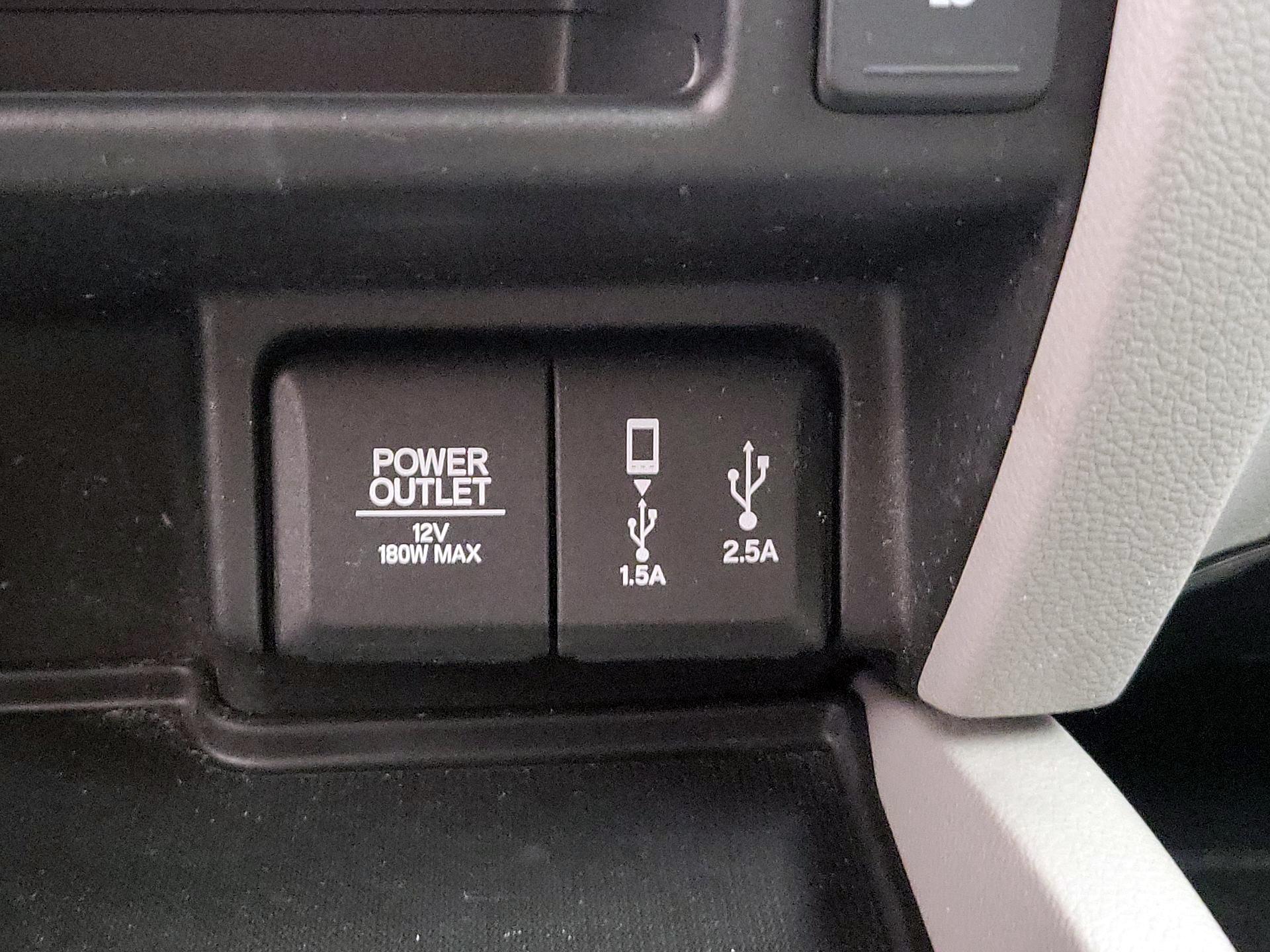 Thumbnail: 2018 Honda Pilot - 18