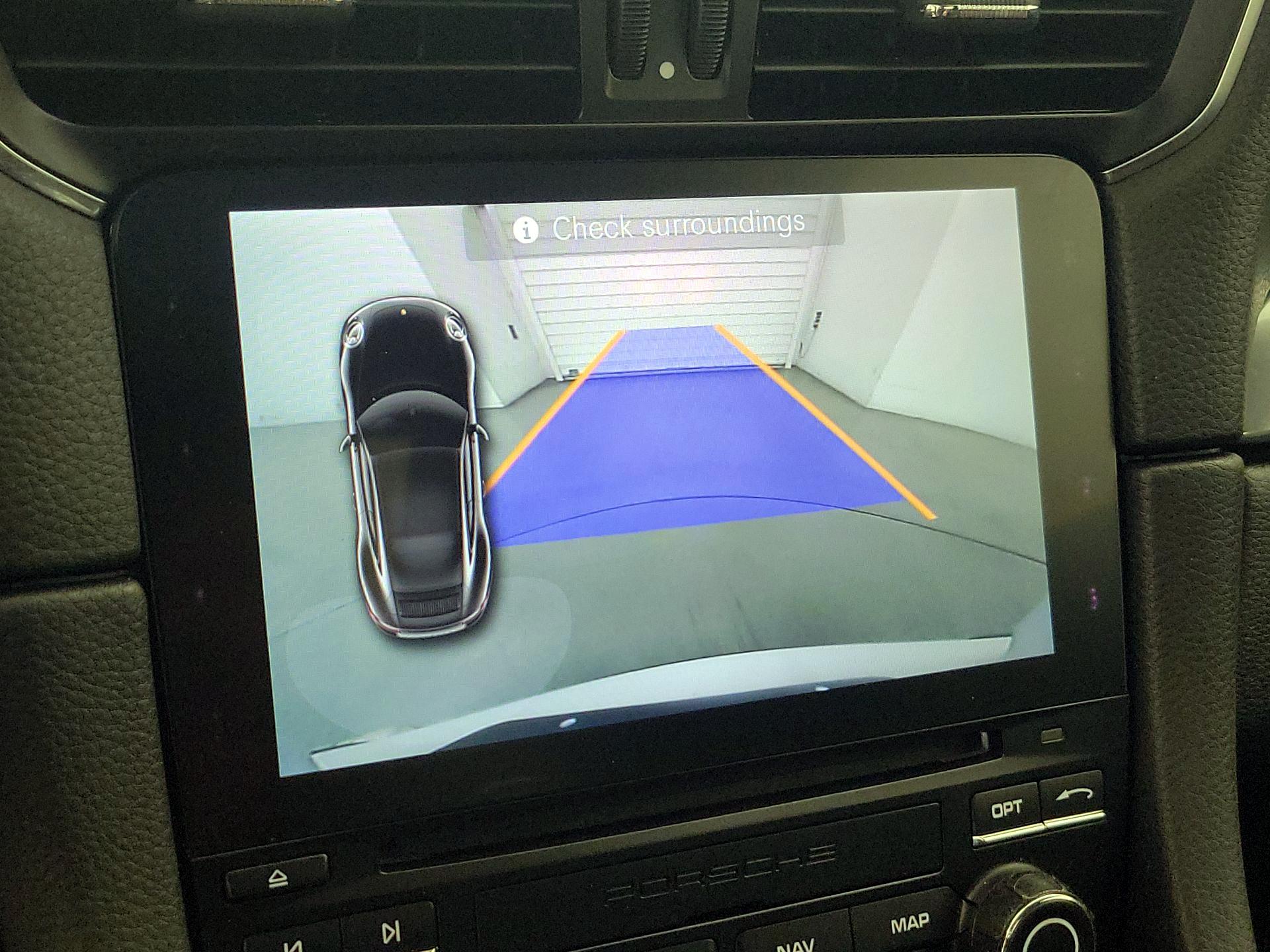 Thumbnail: 2017 Porsche 911 - 15