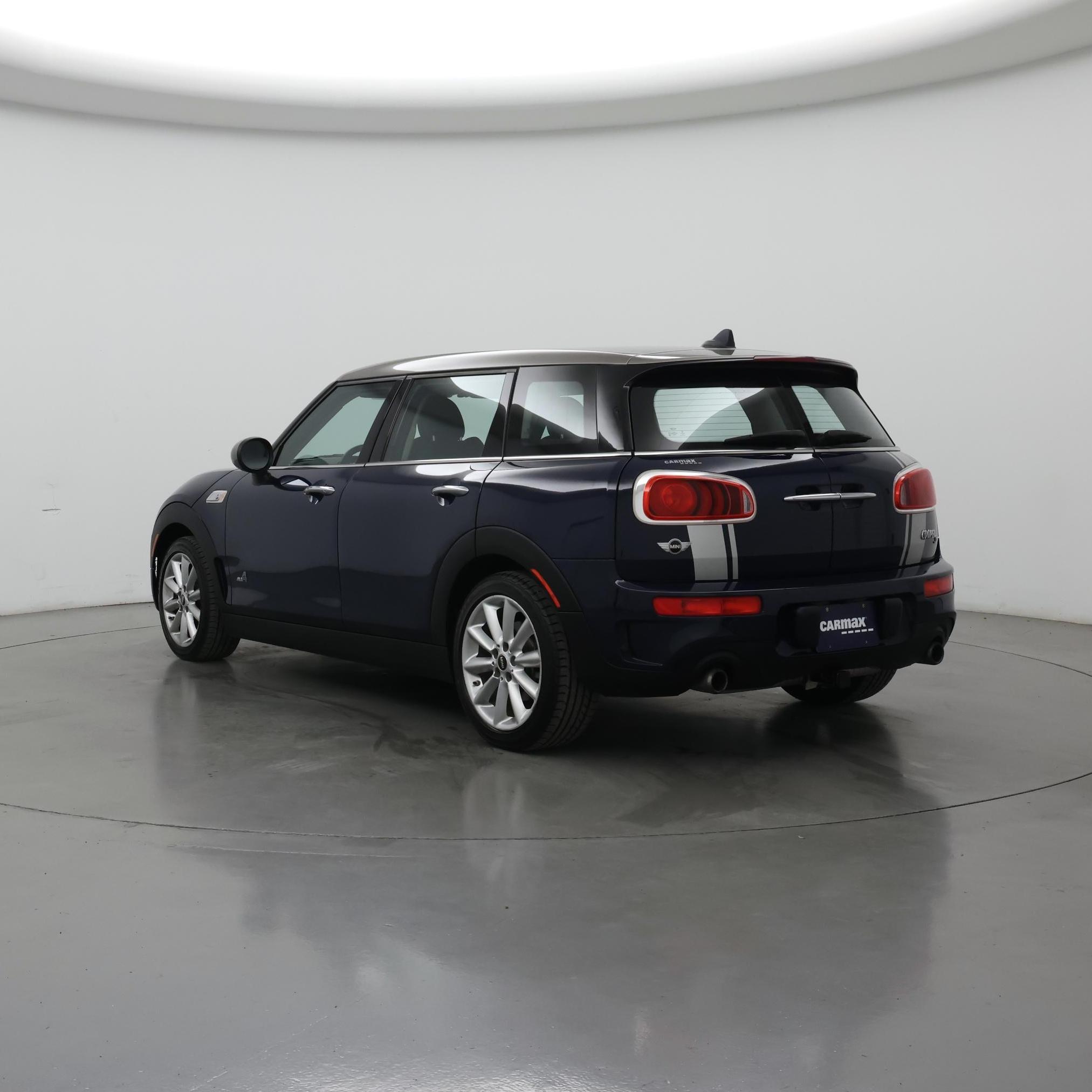 Thumbnail: 2017 MINI Cooper Clubman - 2