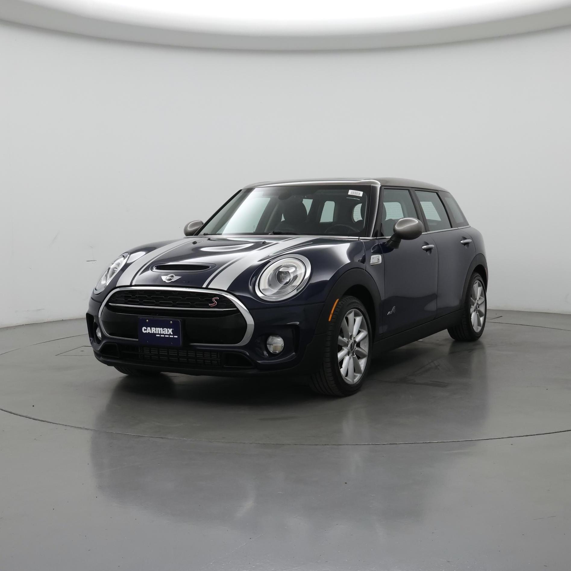 Thumbnail: 2017 MINI Cooper Clubman - 4