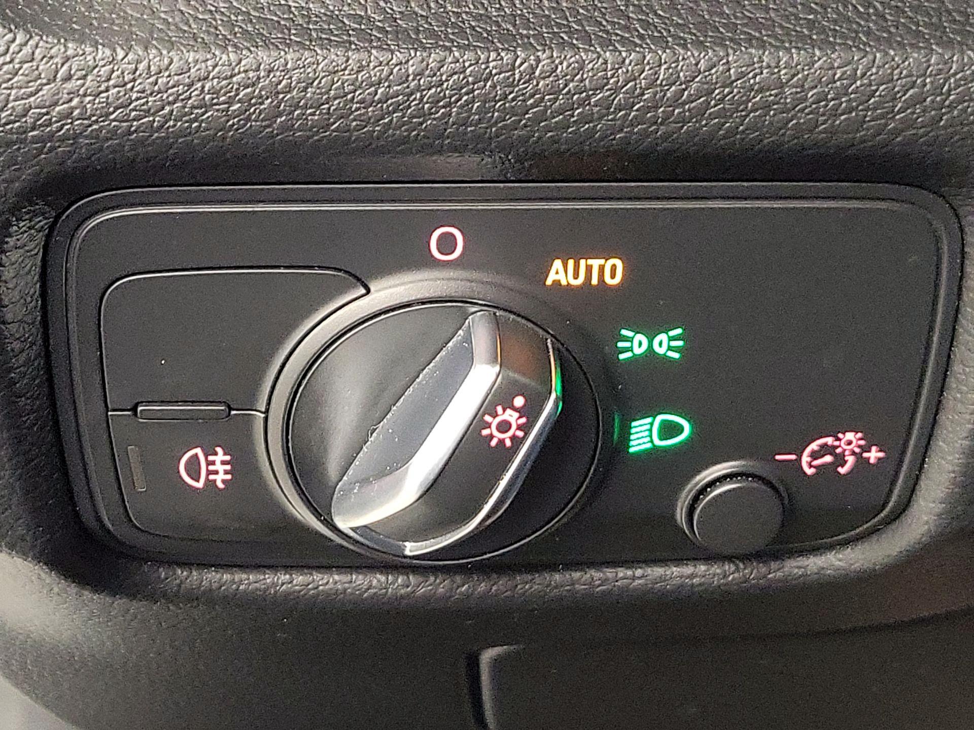 Thumbnail: 2015 Audi A3 - 13