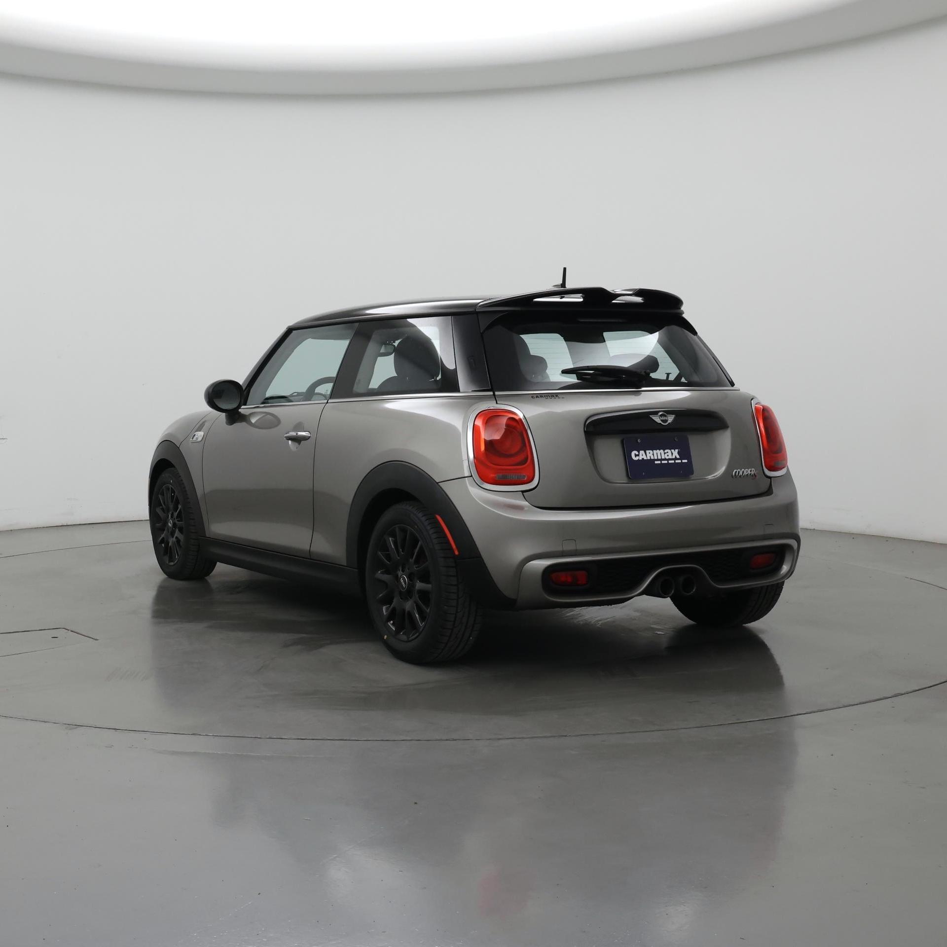 Thumbnail: 2017 MINI Cooper Hardtop - 2