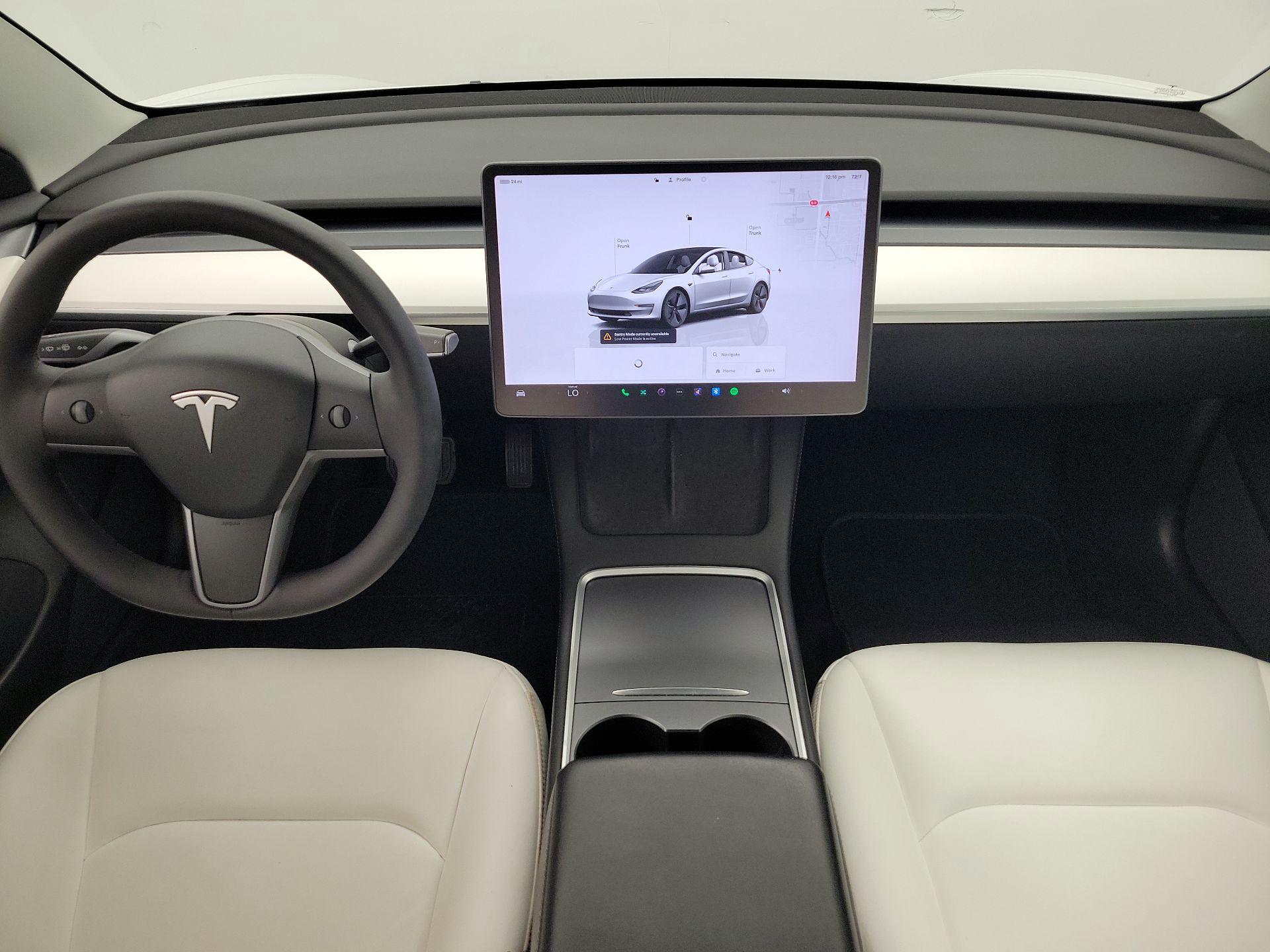 Thumbnail: 2022 Tesla Model 3 - 9