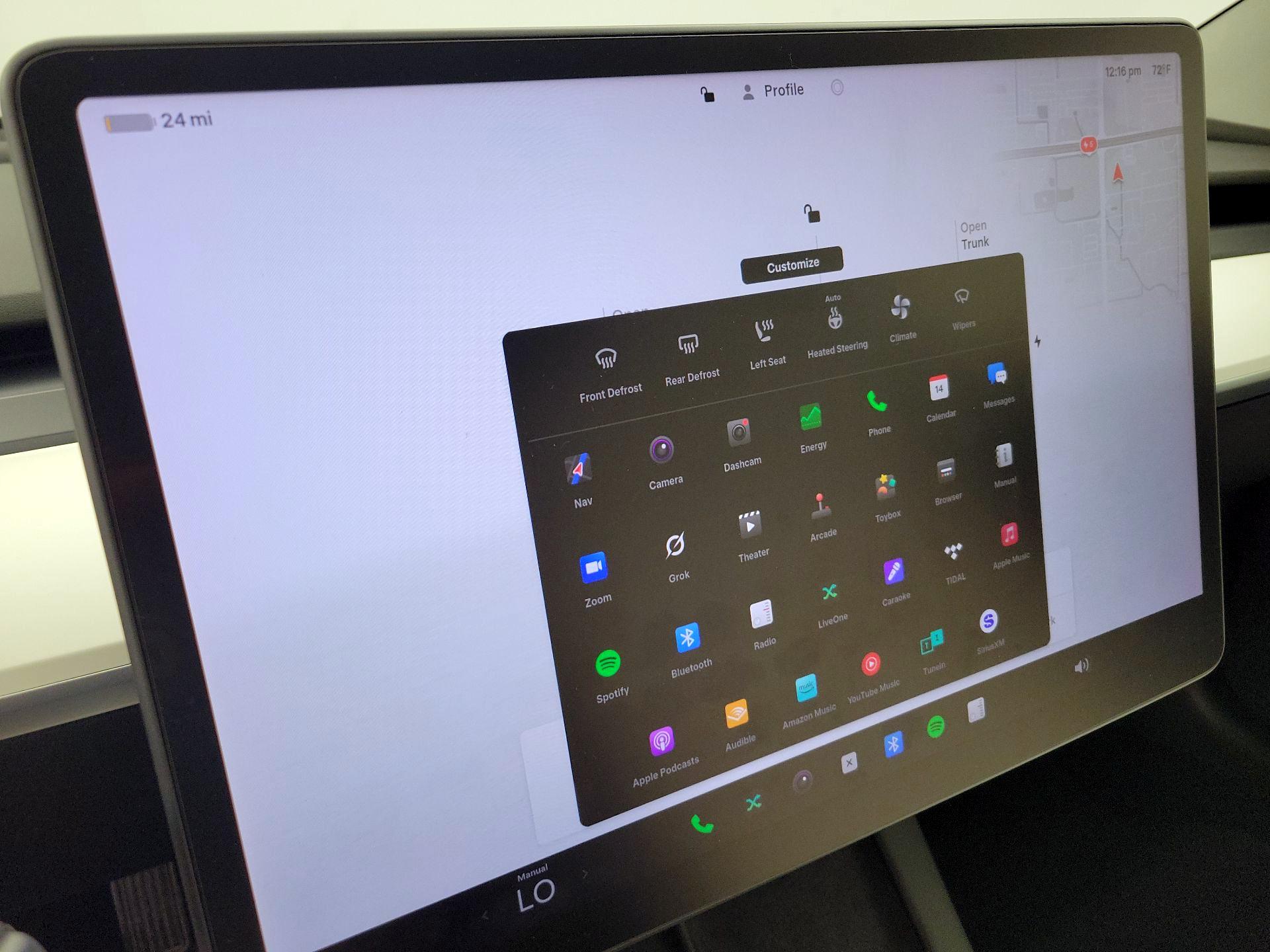 Thumbnail: 2022 Tesla Model 3 - 16