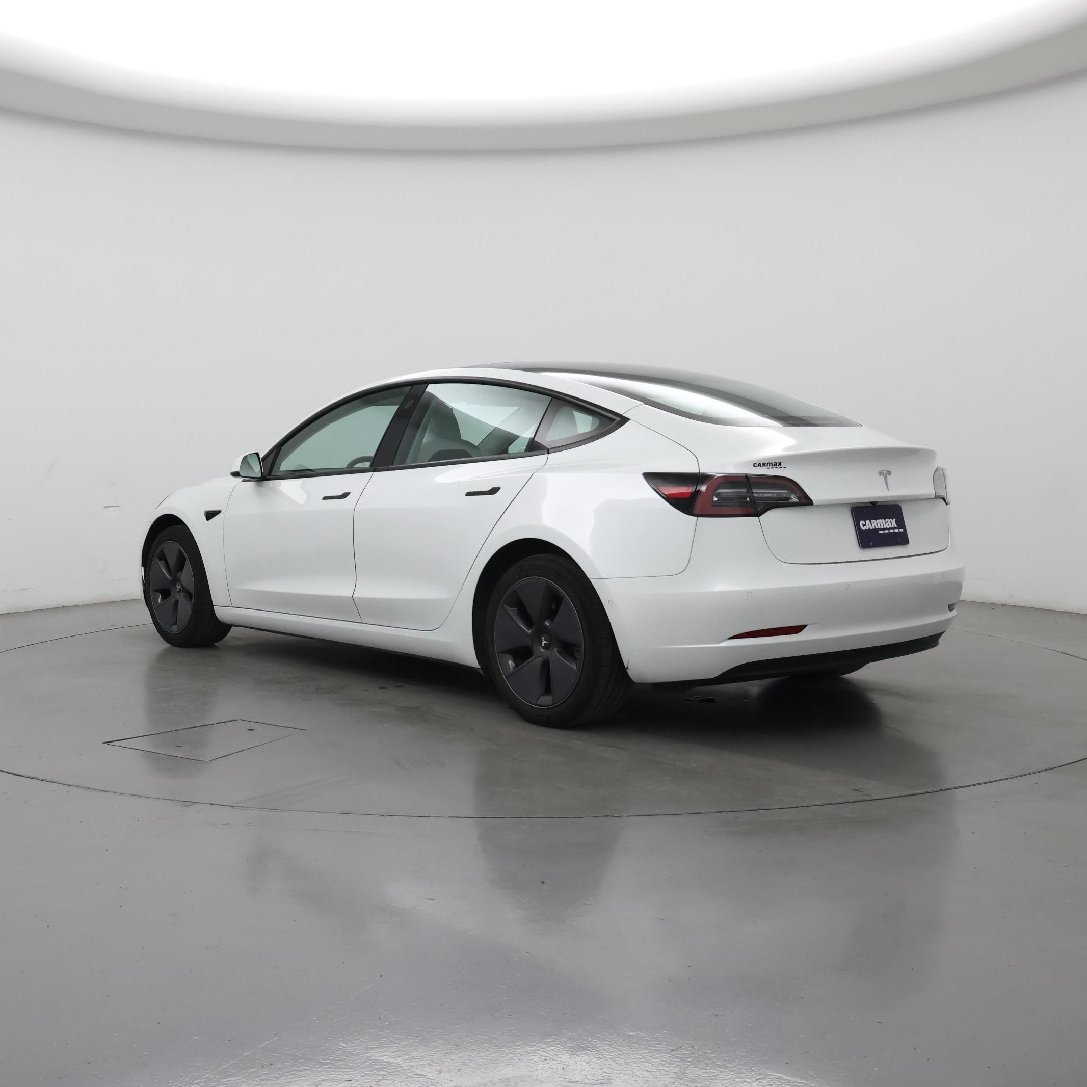 Thumbnail: 2022 Tesla Model 3 - 2
