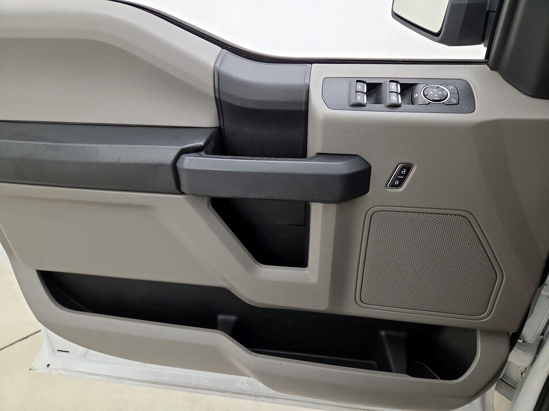 Thumbnail: 2019 Ford F-150 - 12