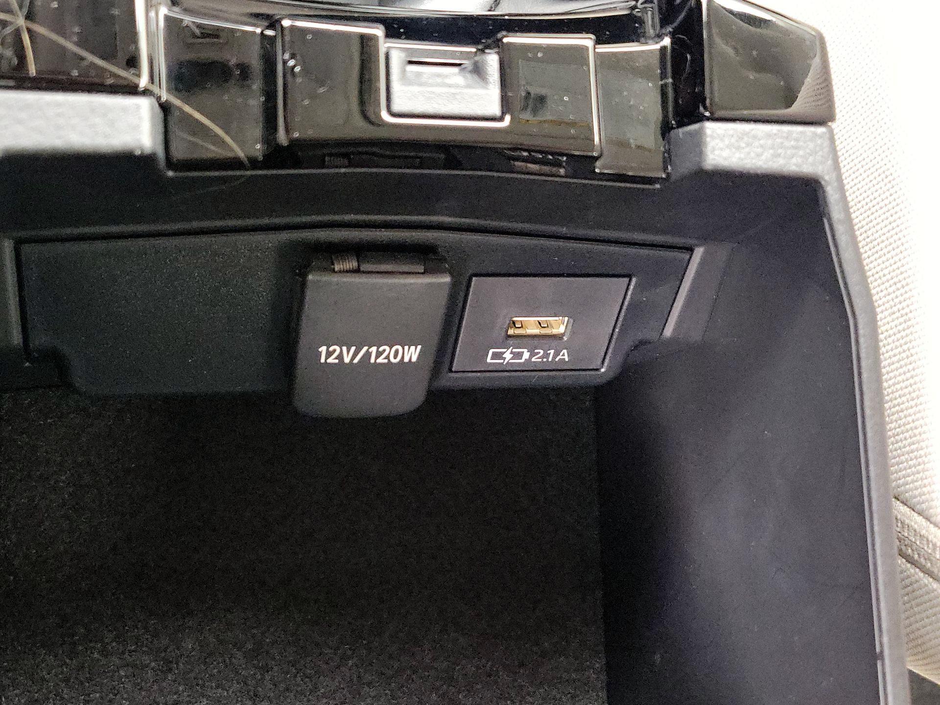 Thumbnail: 2020 Toyota Corolla - 18