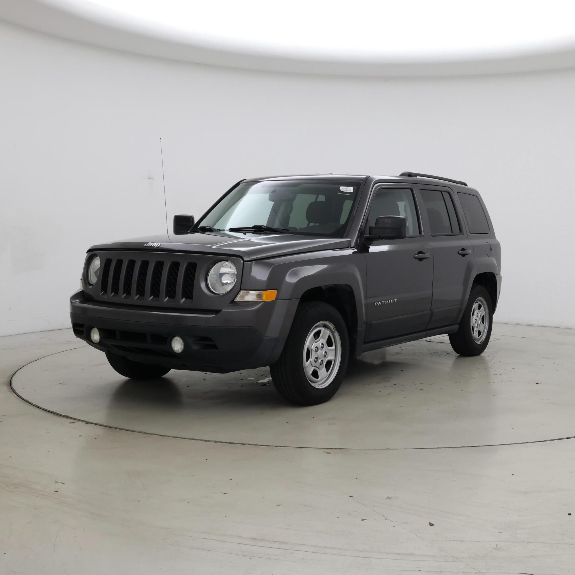 Thumbnail: 2016 Jeep Patriot - 4