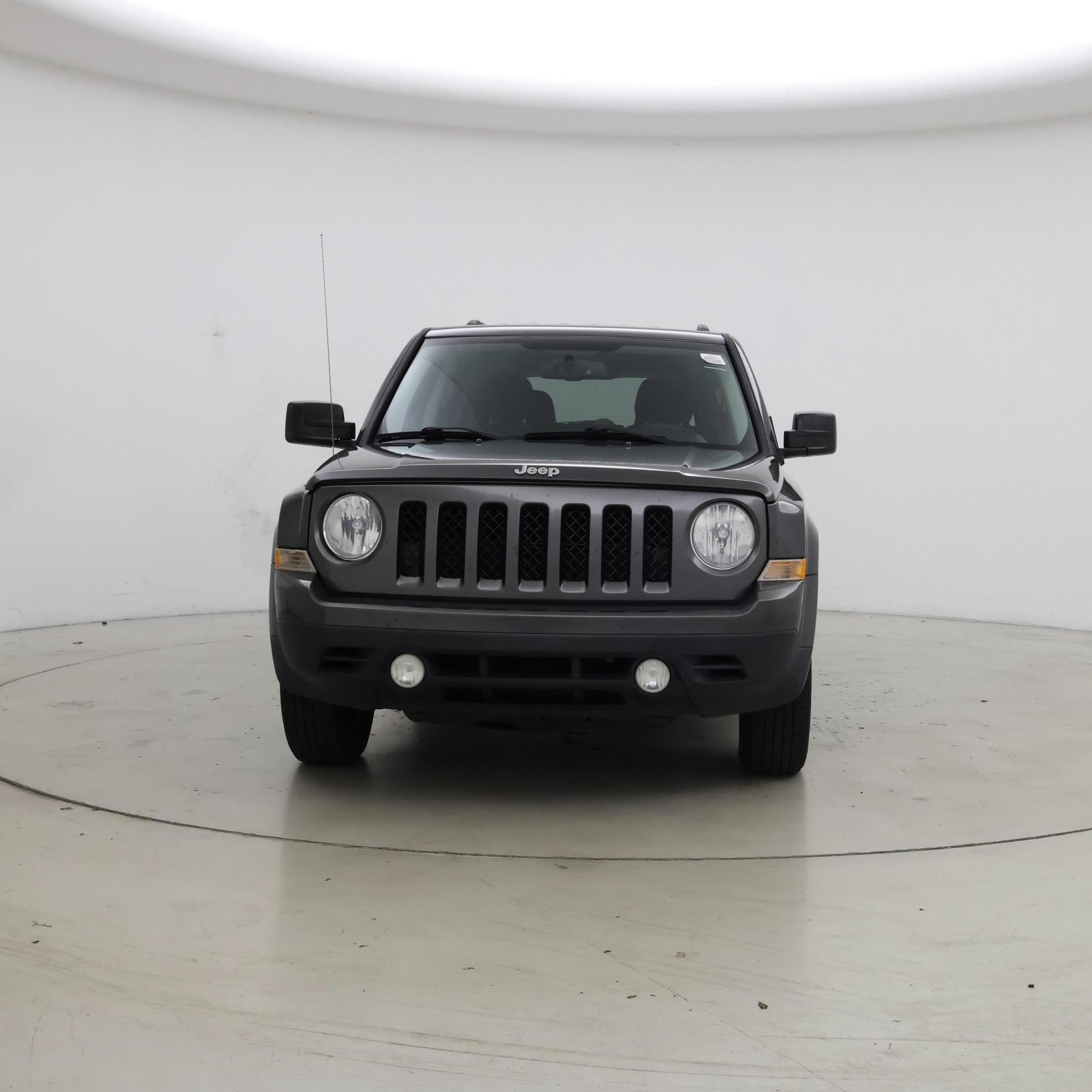 Thumbnail: 2016 Jeep Patriot - 5