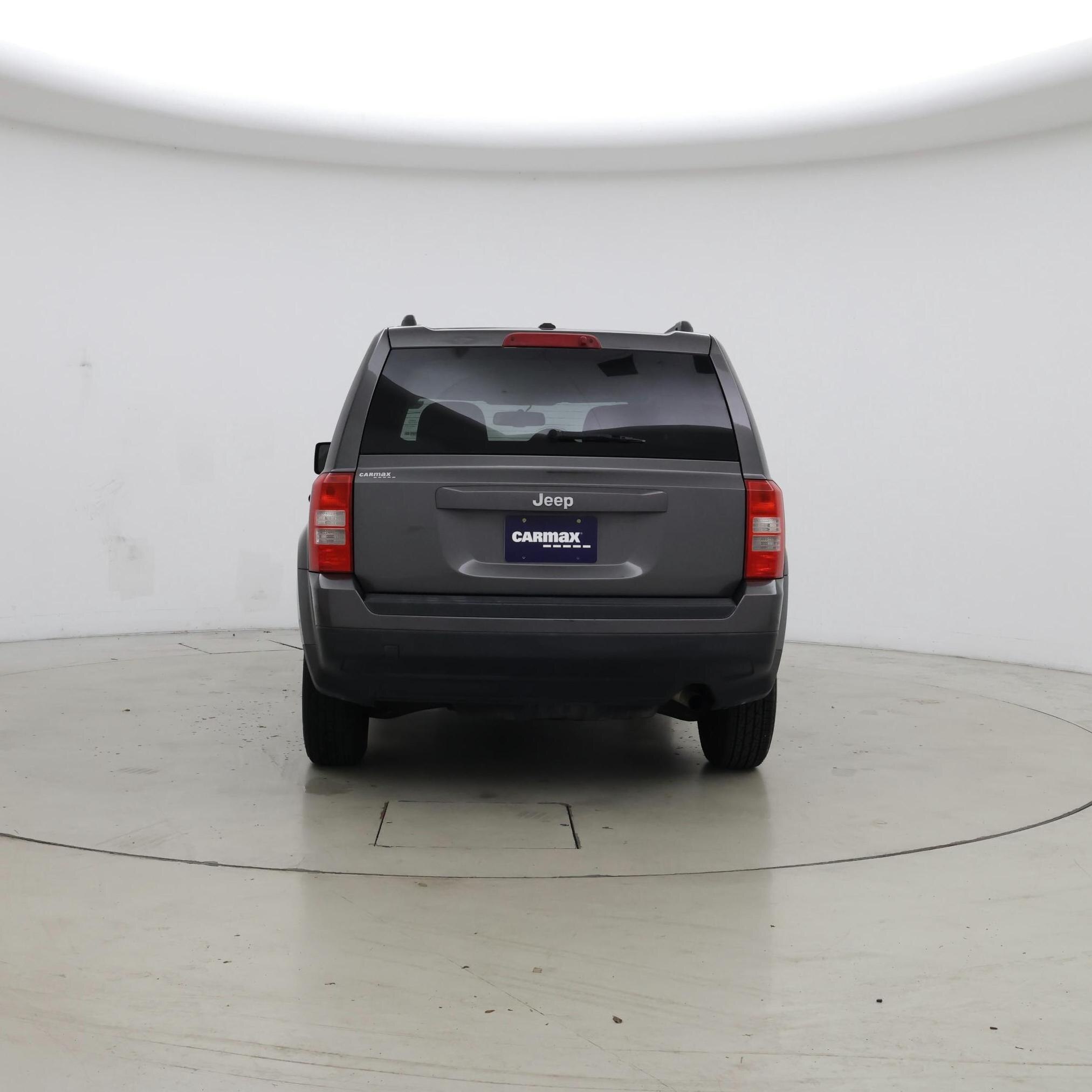 Thumbnail: 2016 Jeep Patriot - 6