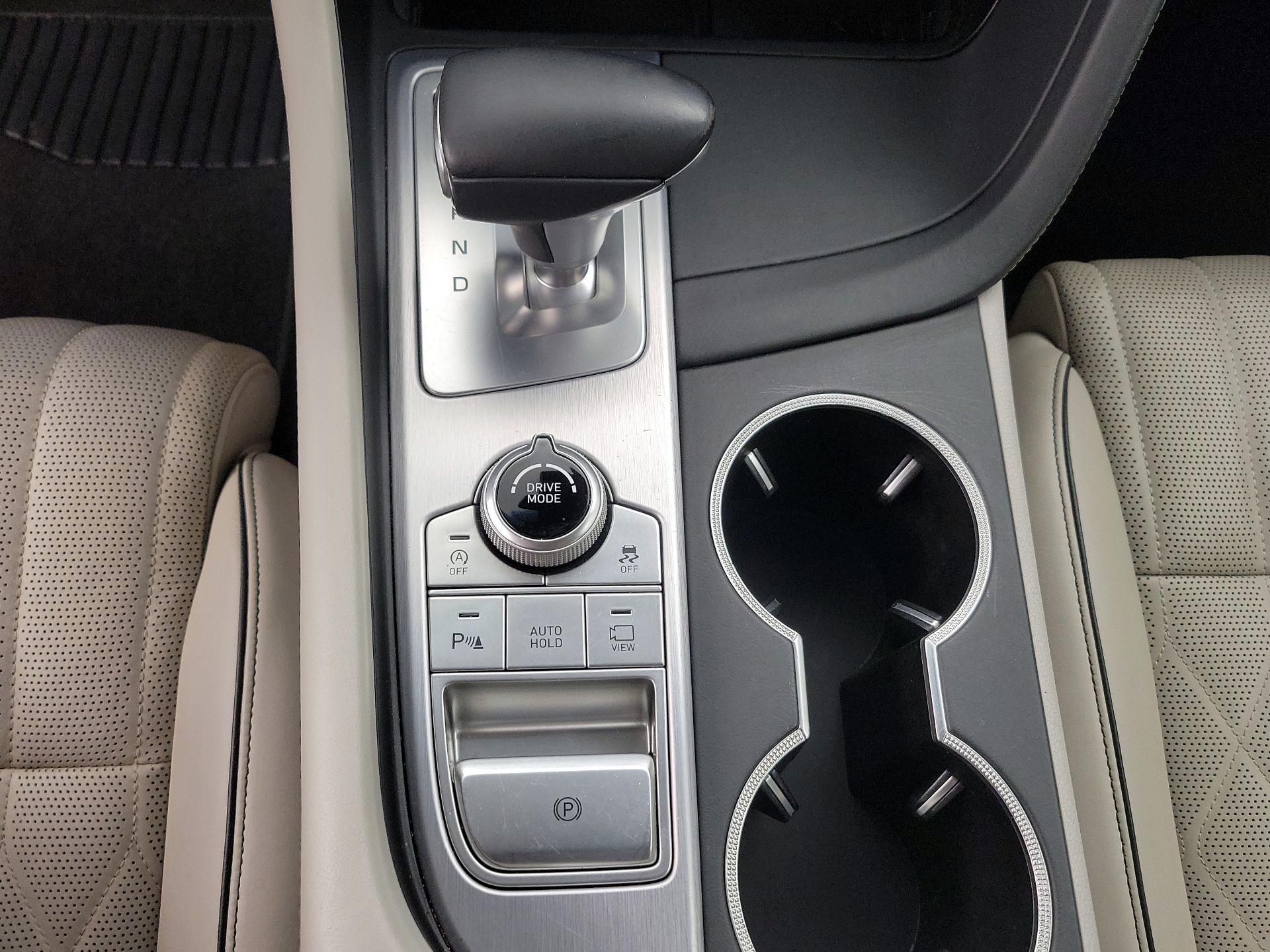 Thumbnail: 2019 Genesis G70 - 18