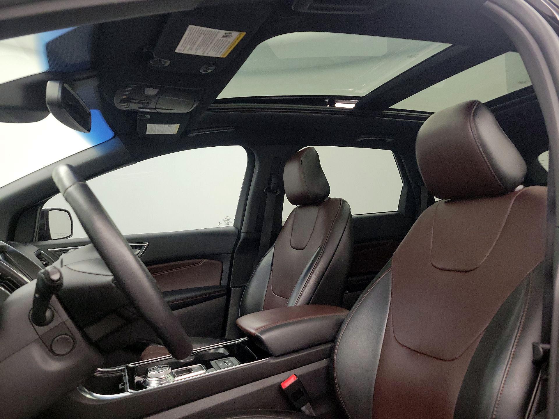 Thumbnail: 2020 Ford Edge - 20