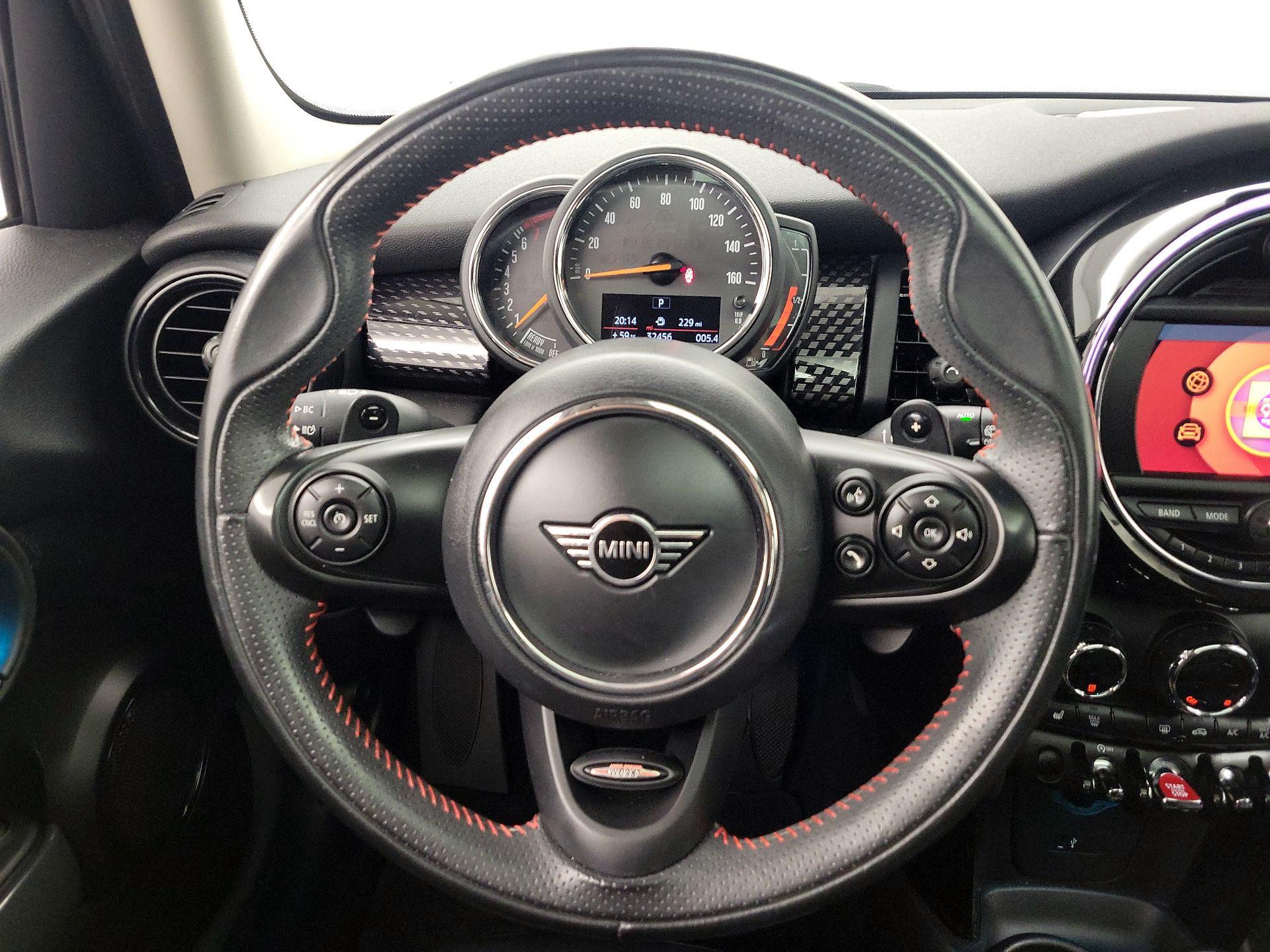 Thumbnail: 2020 MINI Cooper Hardtop - 10