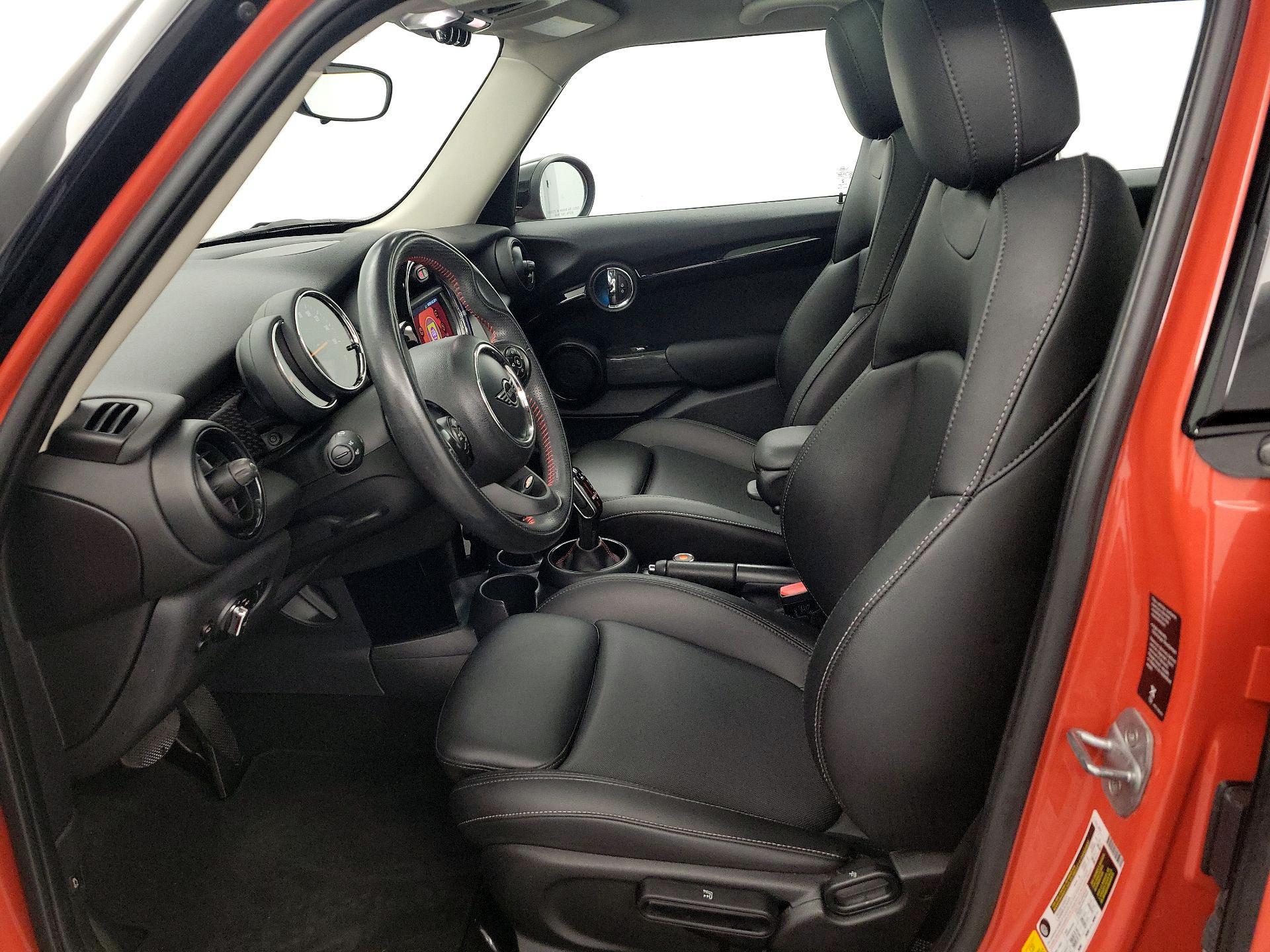 Thumbnail: 2020 MINI Cooper Hardtop - 11