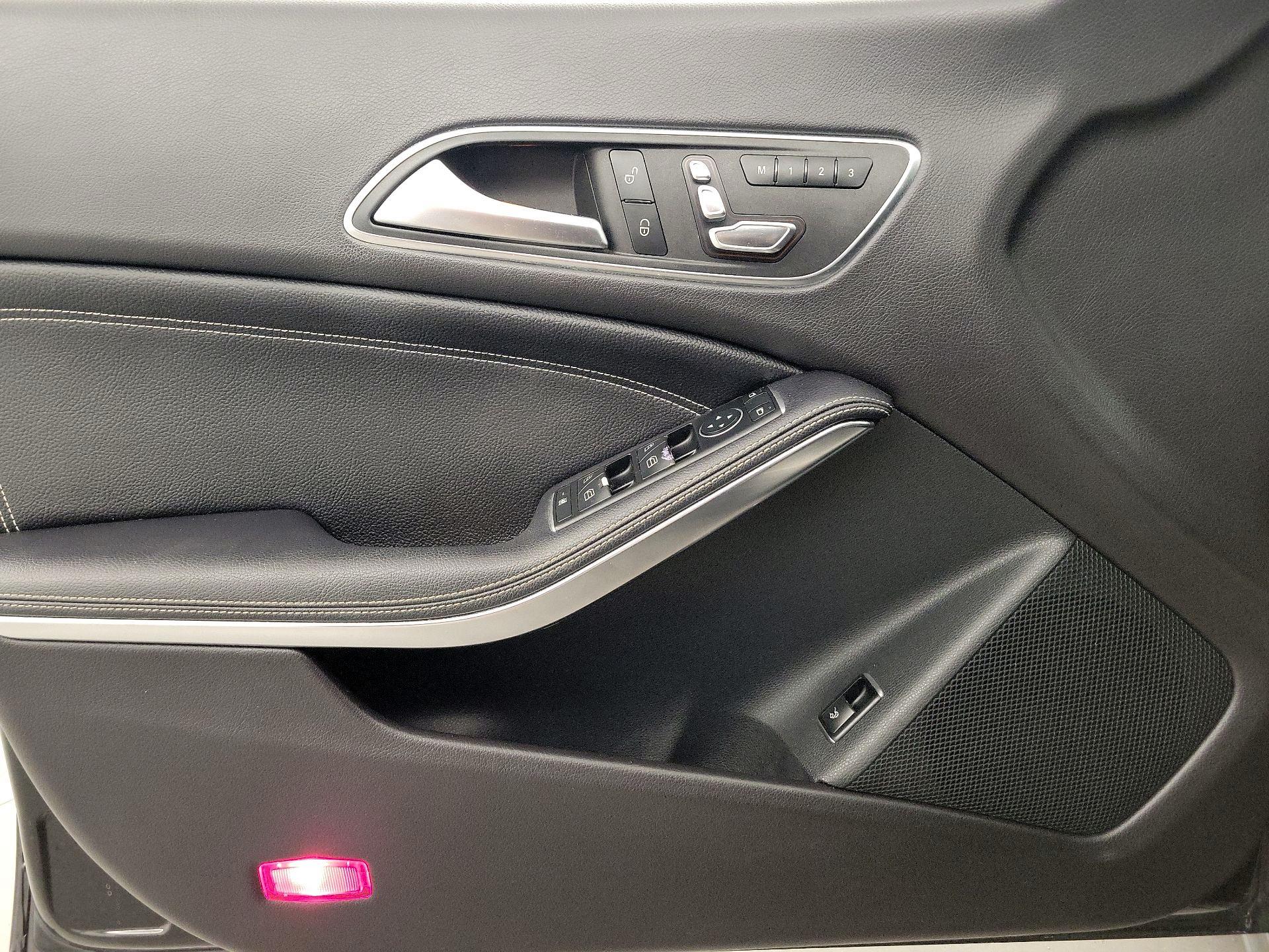 Thumbnail: 2018 Mercedes-Benz CLA - 12