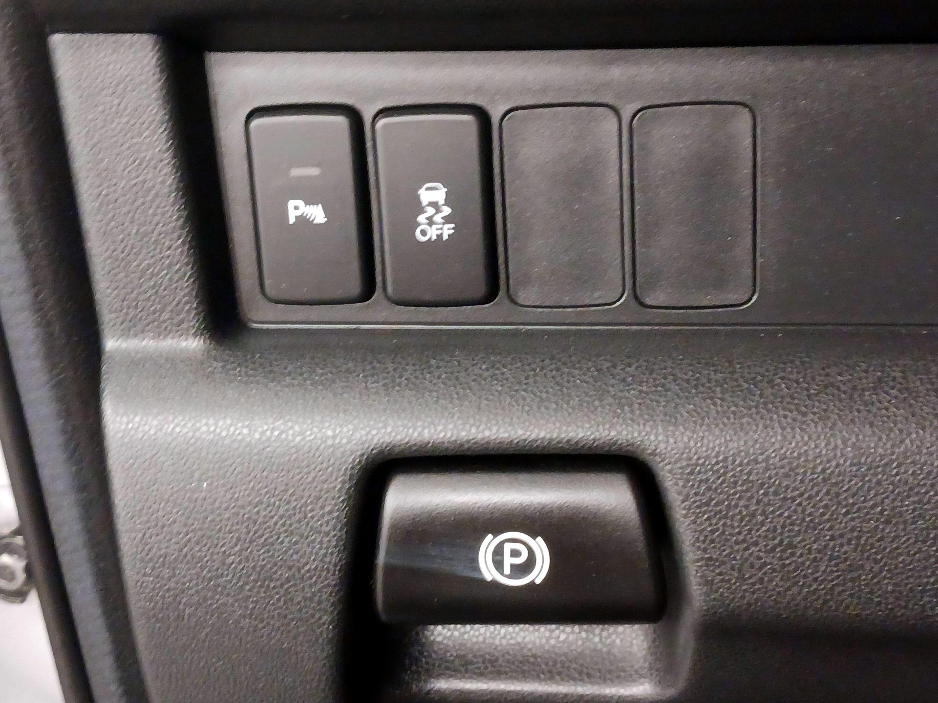 Thumbnail: 2014 Honda Pilot - 13