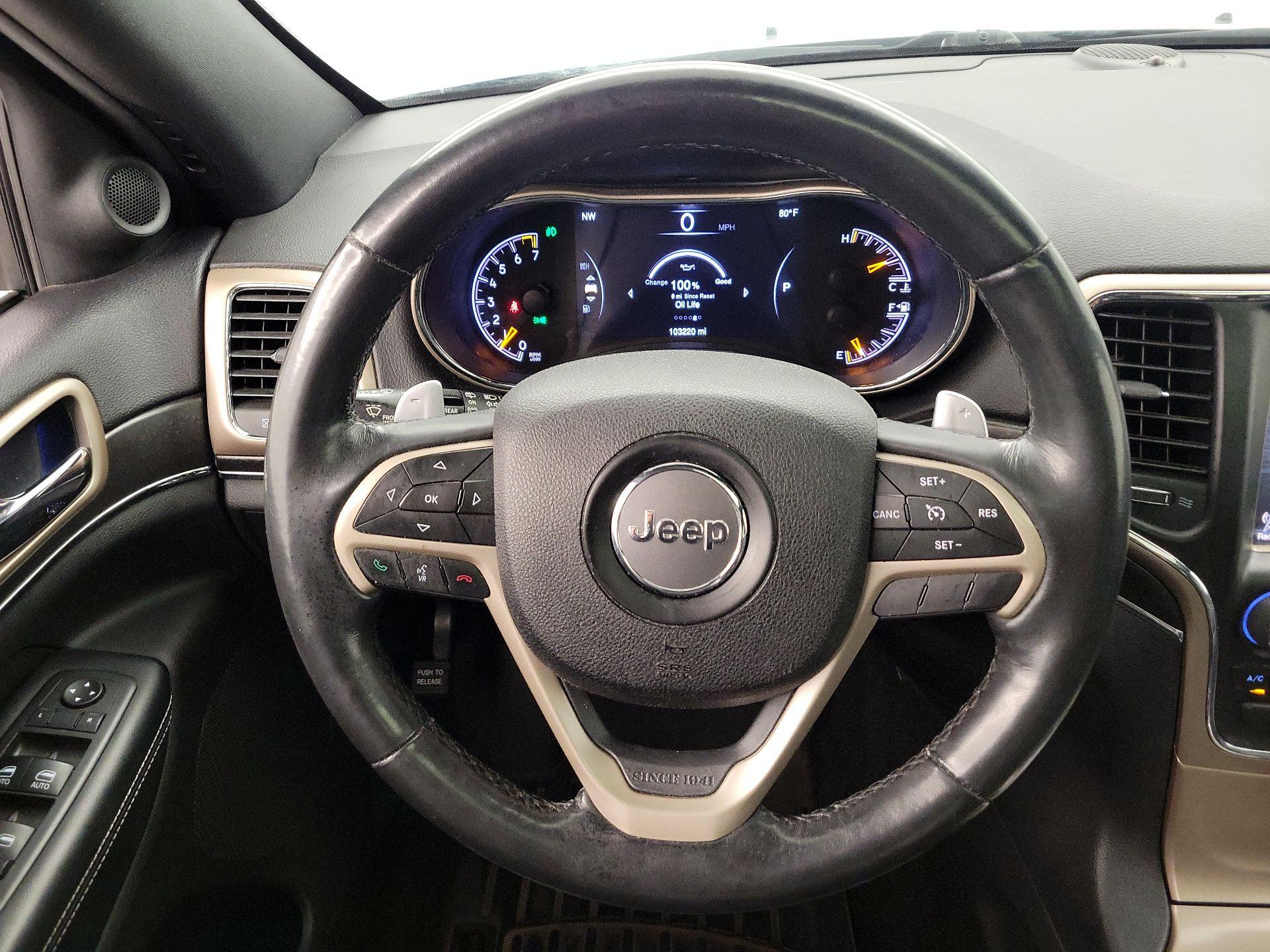 Thumbnail: 2015 Jeep Grand Cherokee - 10