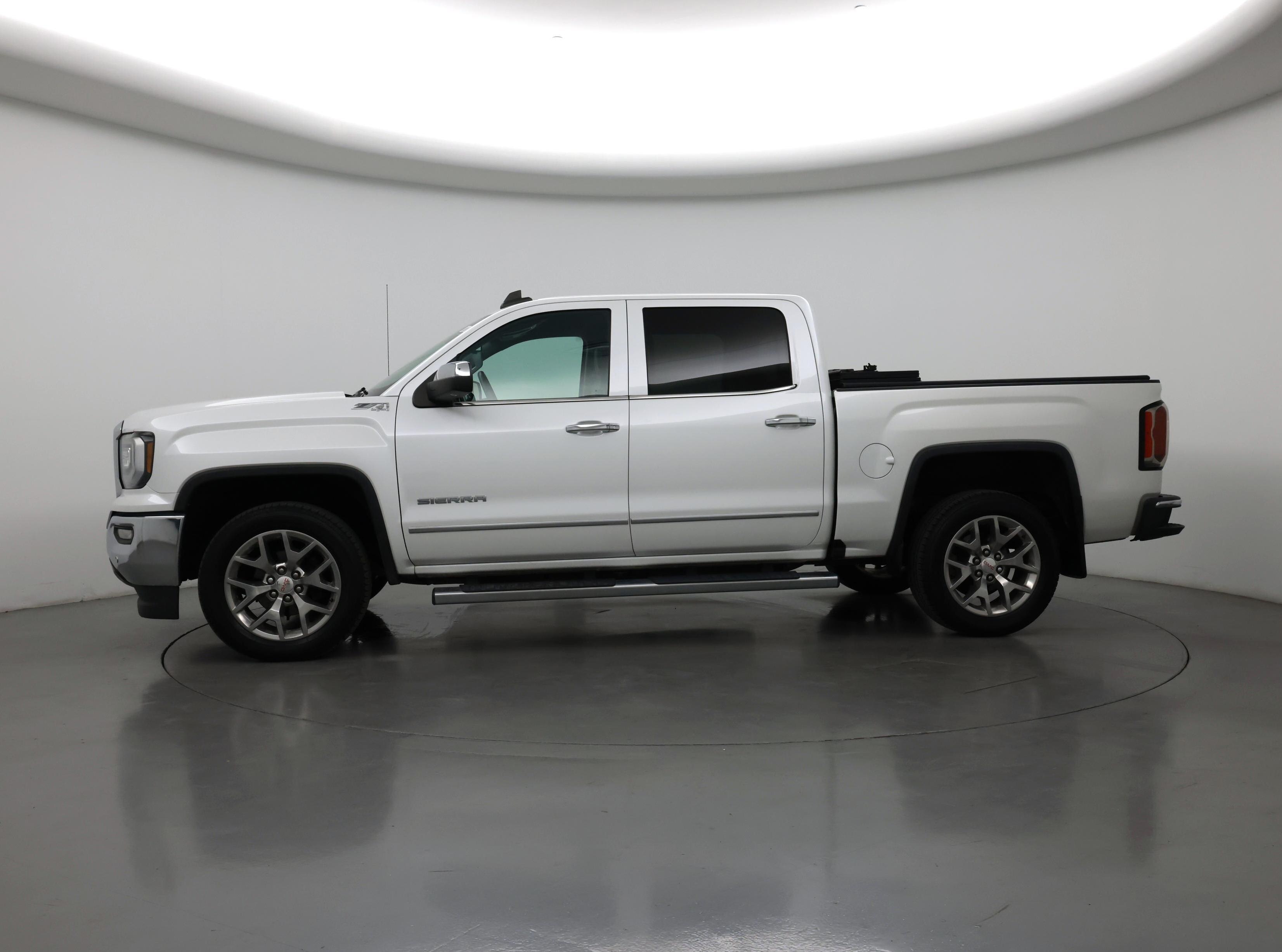Thumbnail: 2018 GMC Sierra 1500 - 3