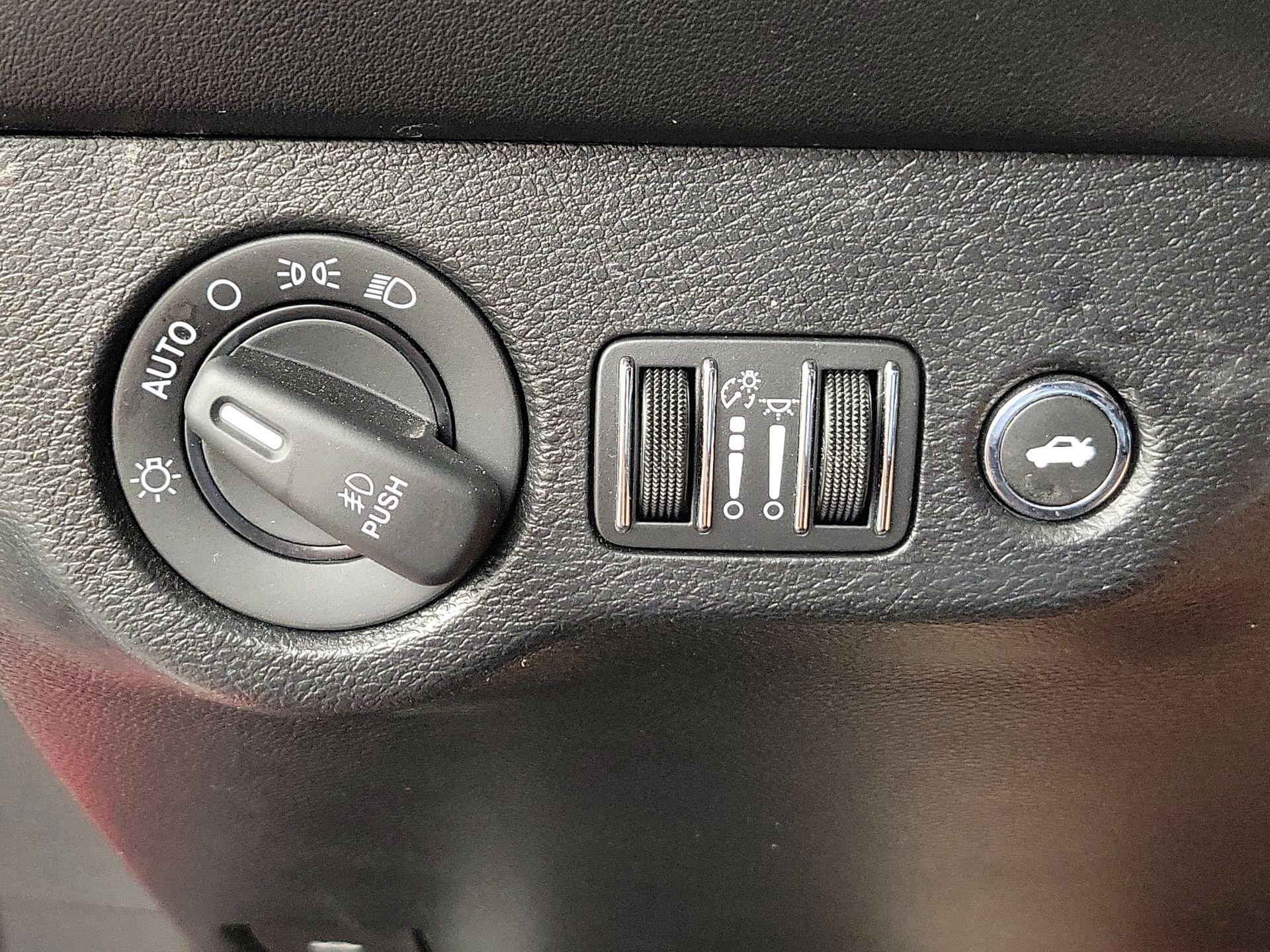 Thumbnail: 2021 Dodge Challenger - 13