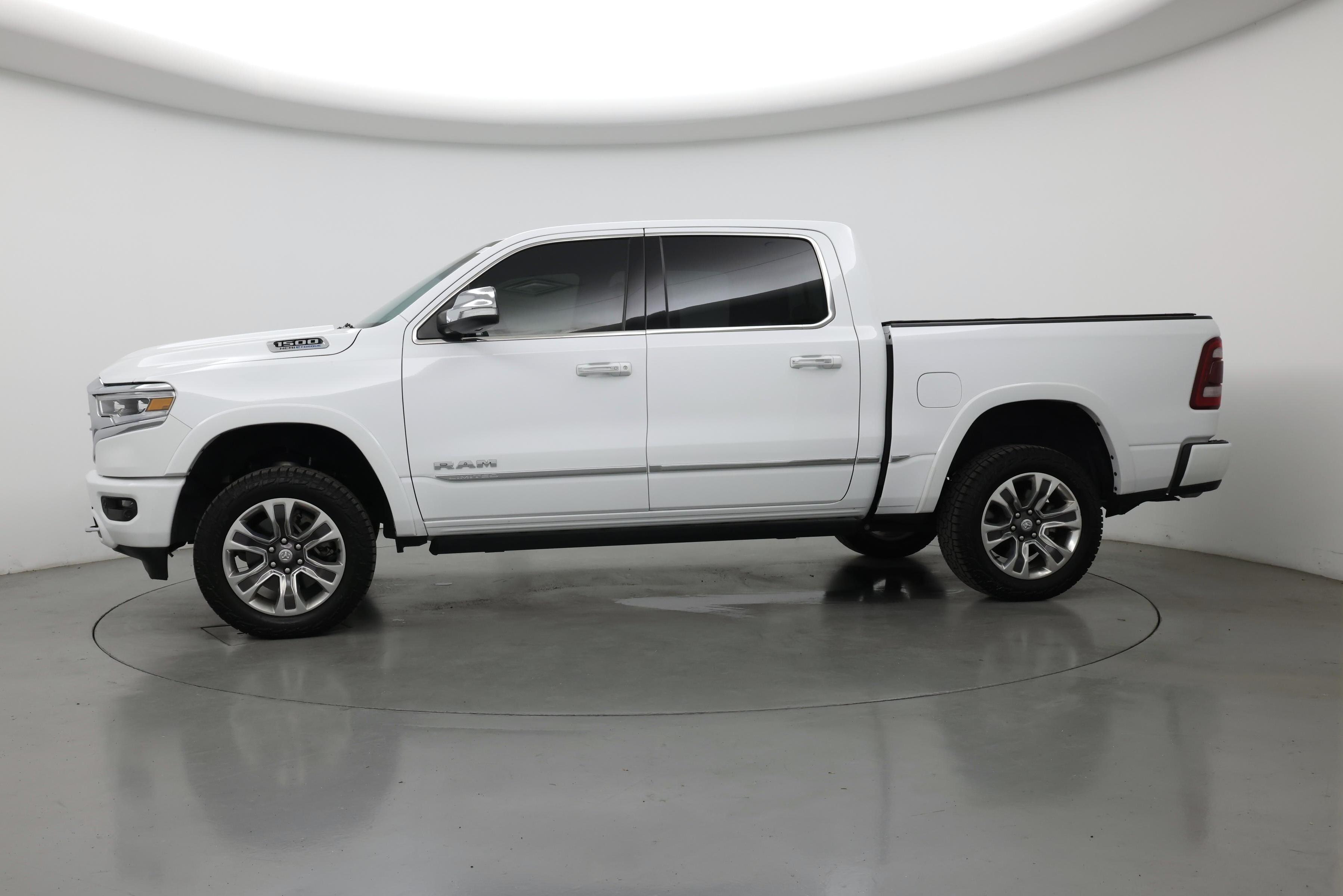 Thumbnail: 2022 RAM 1500 - 3