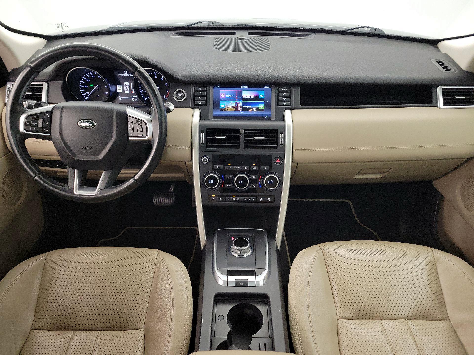 Thumbnail: 2016 Land Rover Discovery Sport - 9