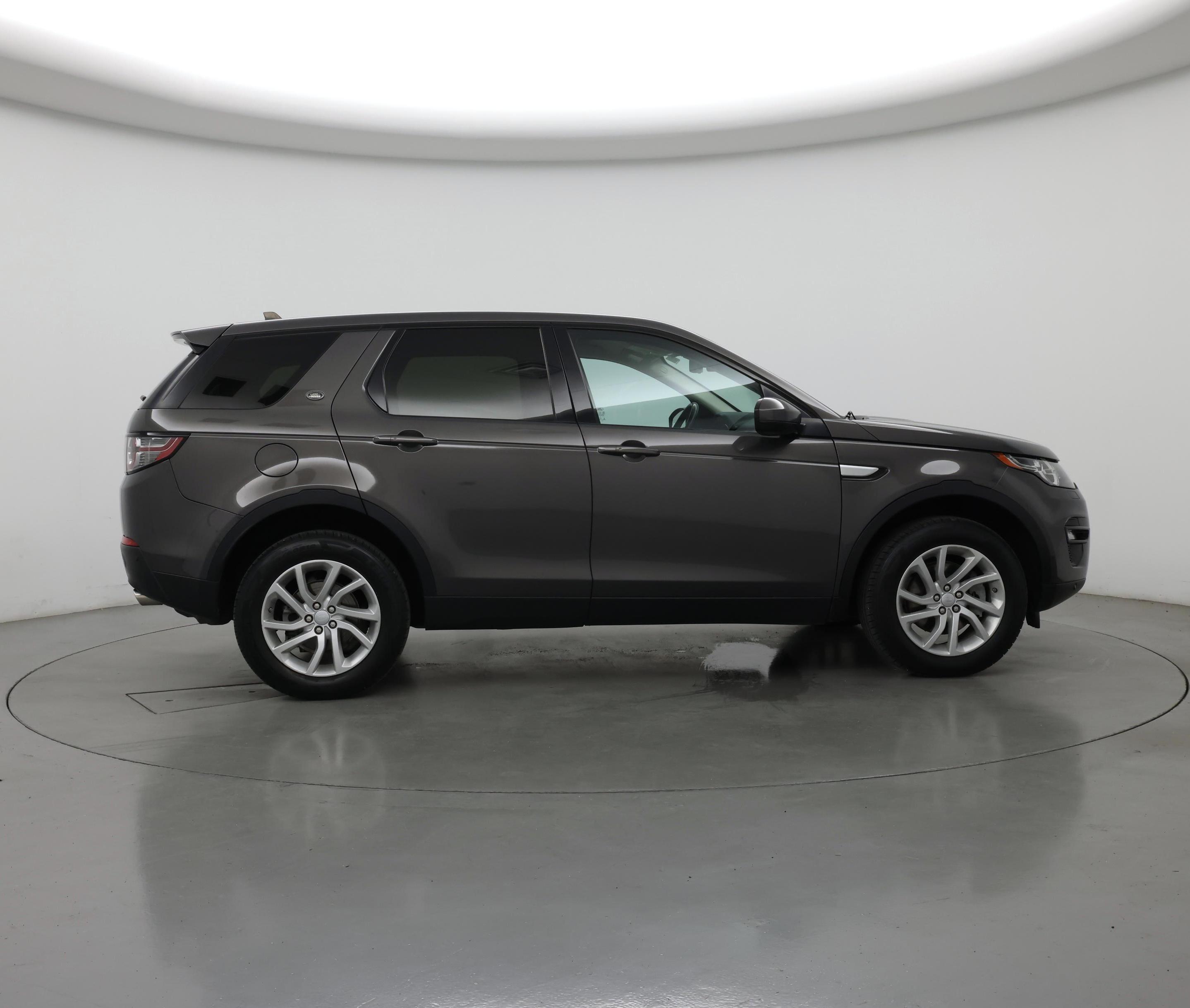 Thumbnail: 2016 Land Rover Discovery Sport - 7
